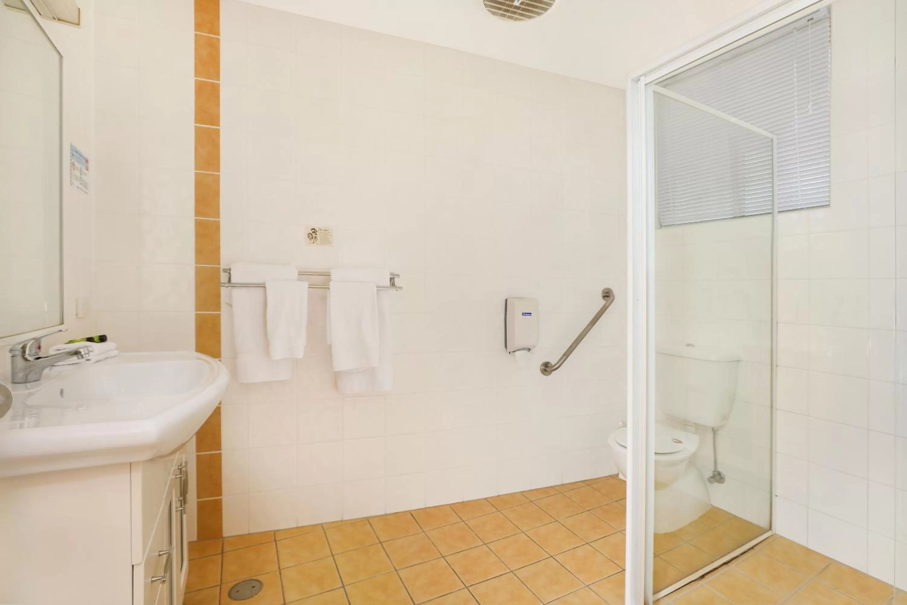 Shower in Caboolture Riverlakes Boutique Motel