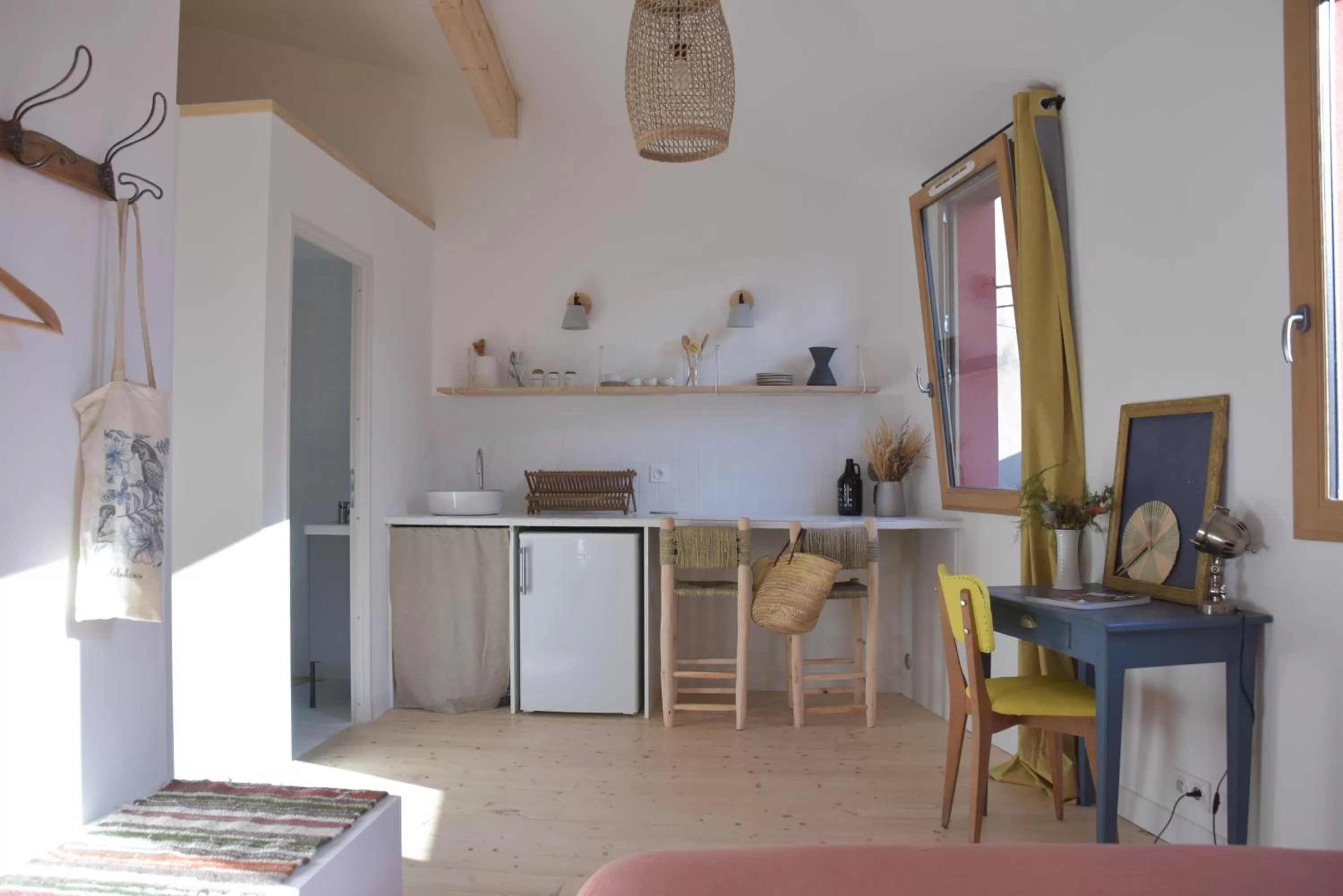 Kitchen/Kitchenette in Le Bivouac - Toulouse
