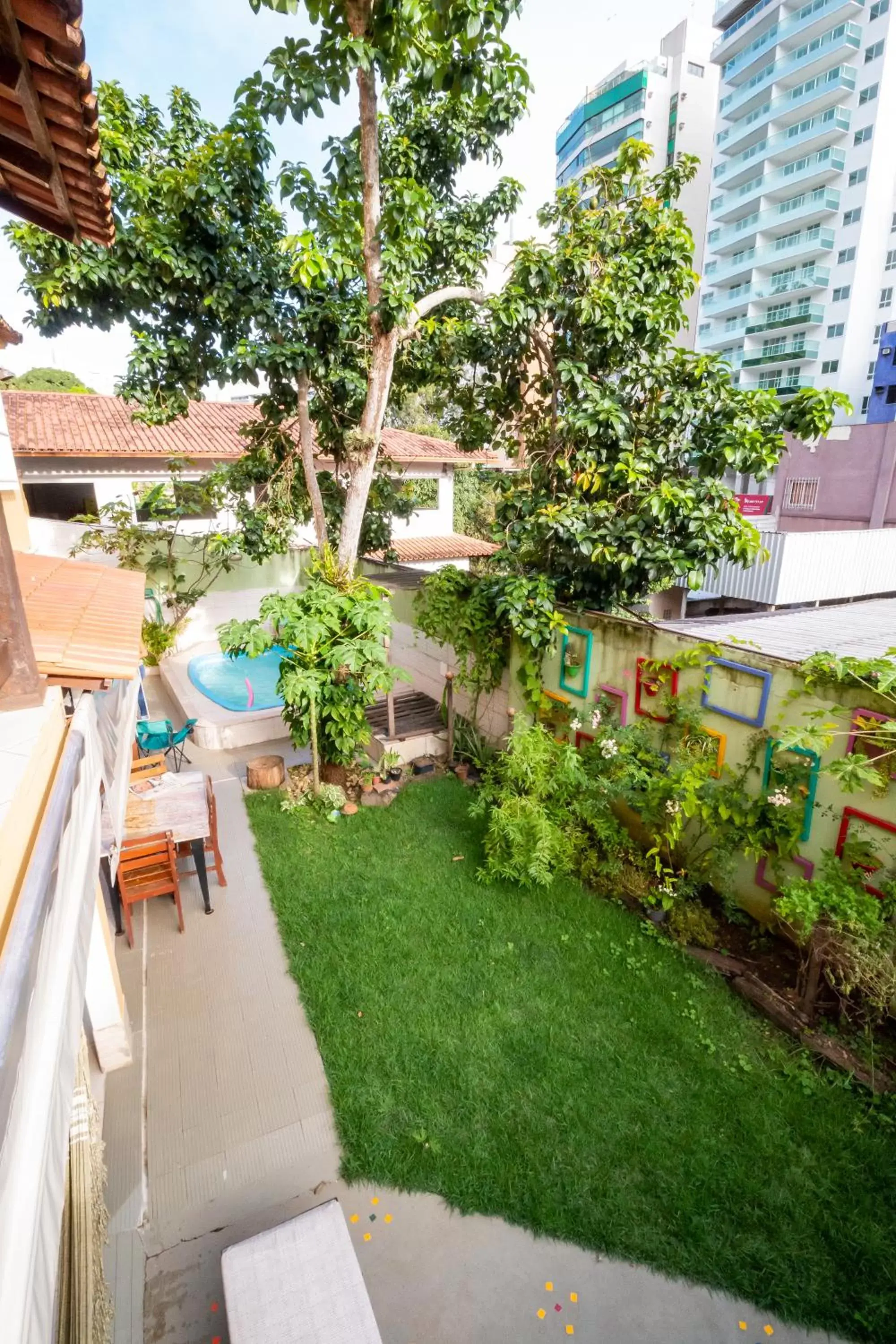 Bed in 4-Bed Female Dormitory Room in A Casa Morro do Moreno Bed in 4-Bed Female Dormitory Room in A Casa Morro do Moreno