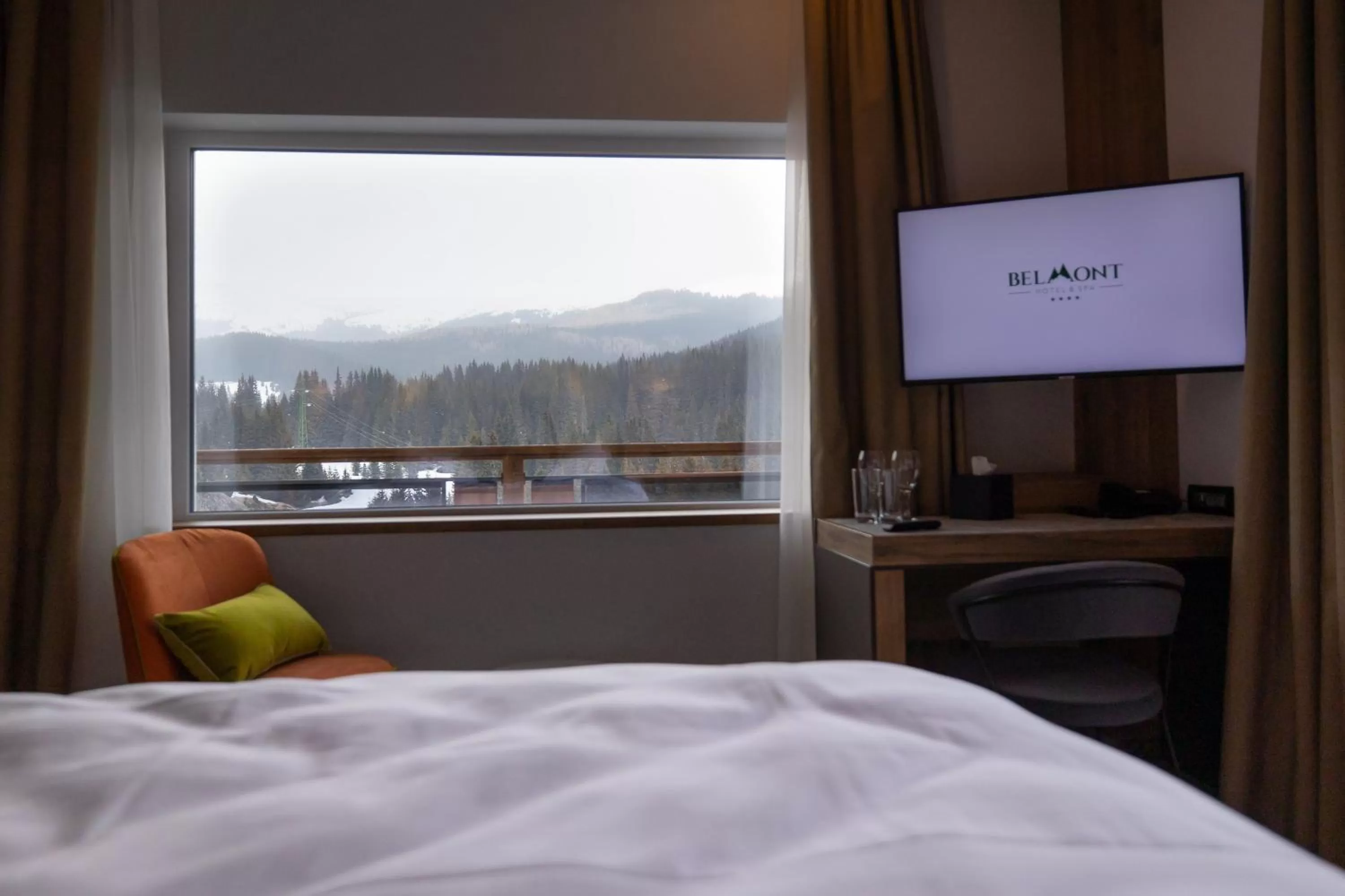 Bed in Hotel Belmont & Spa