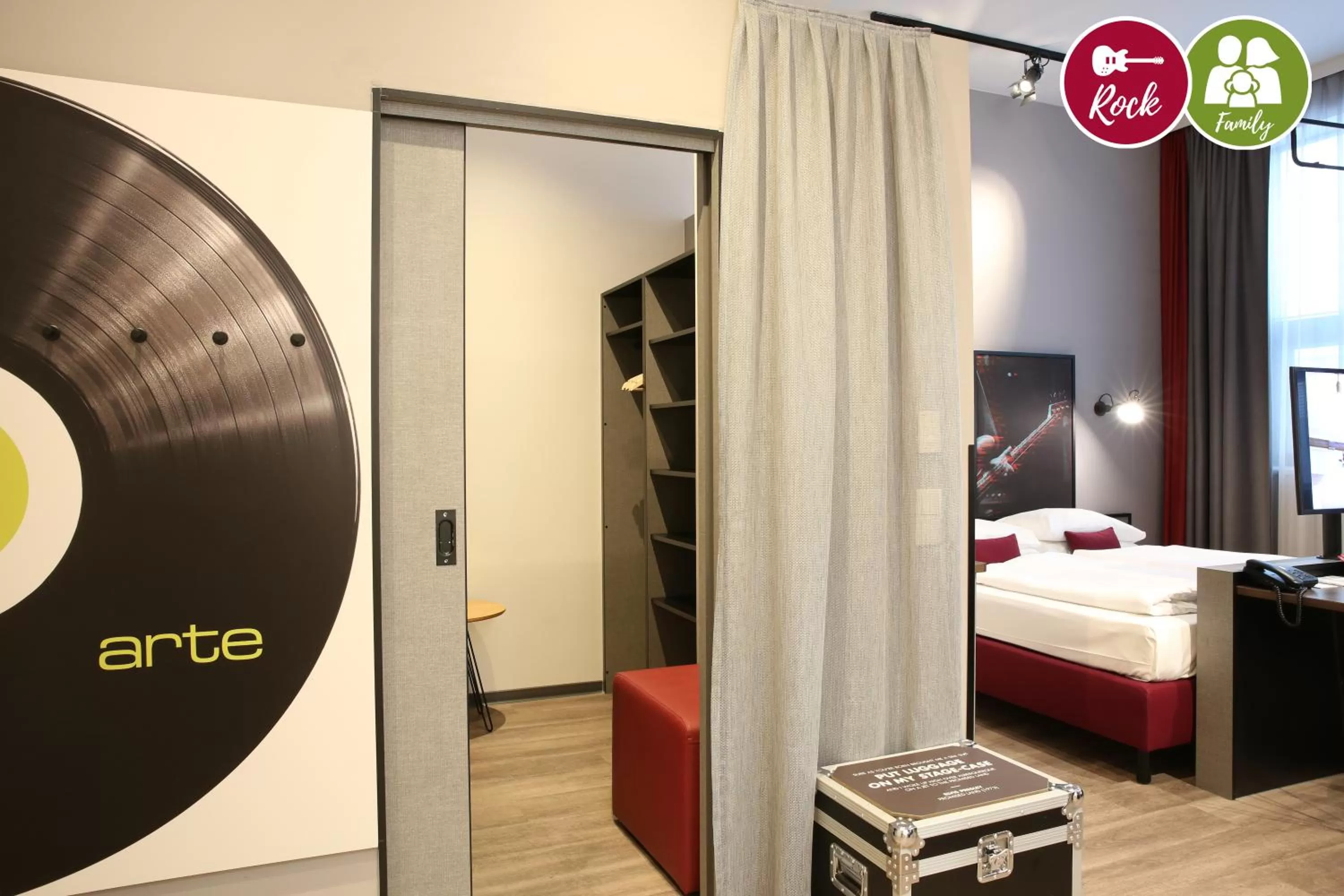 Bedroom, Bed in arte Hotel Wien Stadthalle