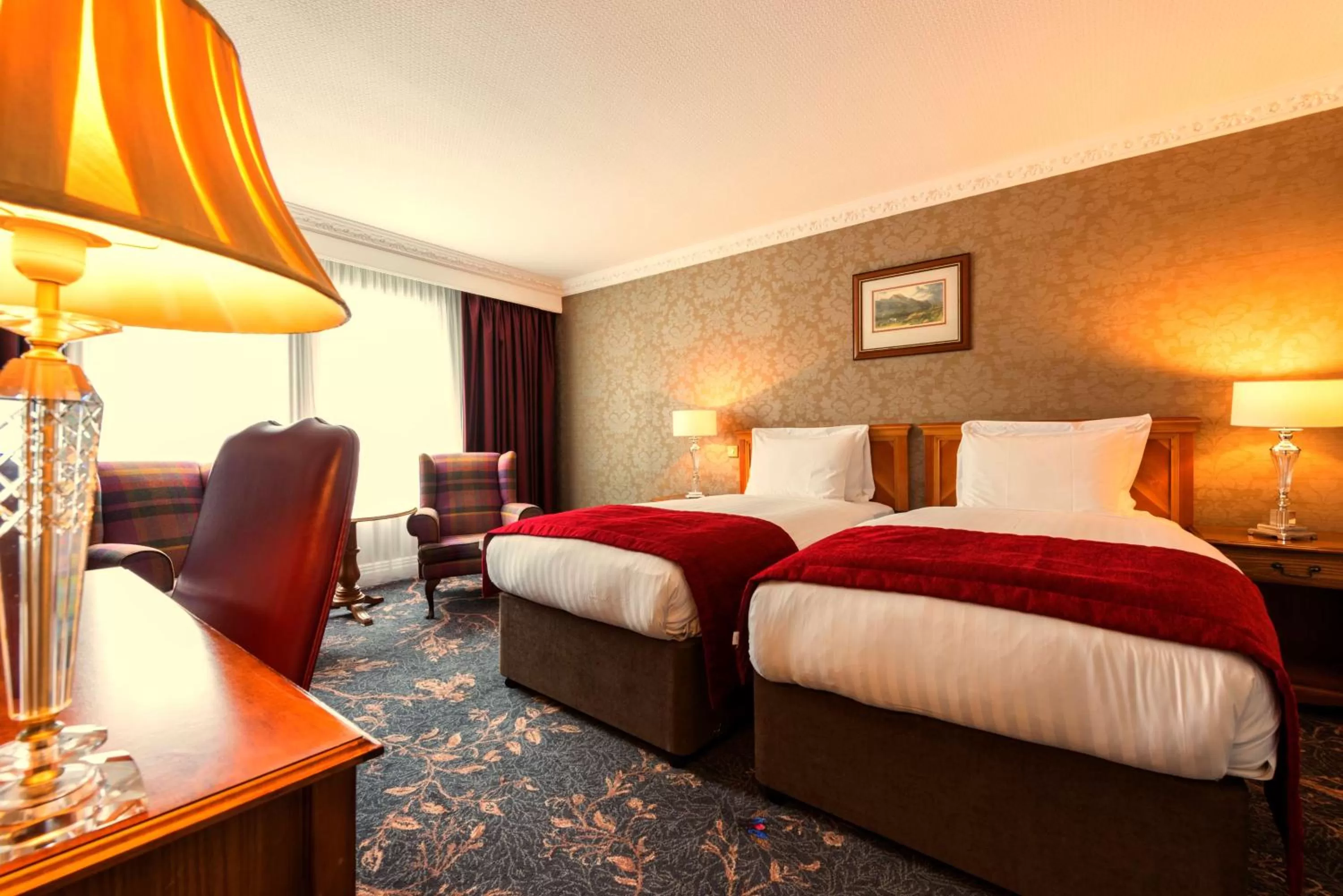 Bedroom, Bed in Kingsmills Hotel