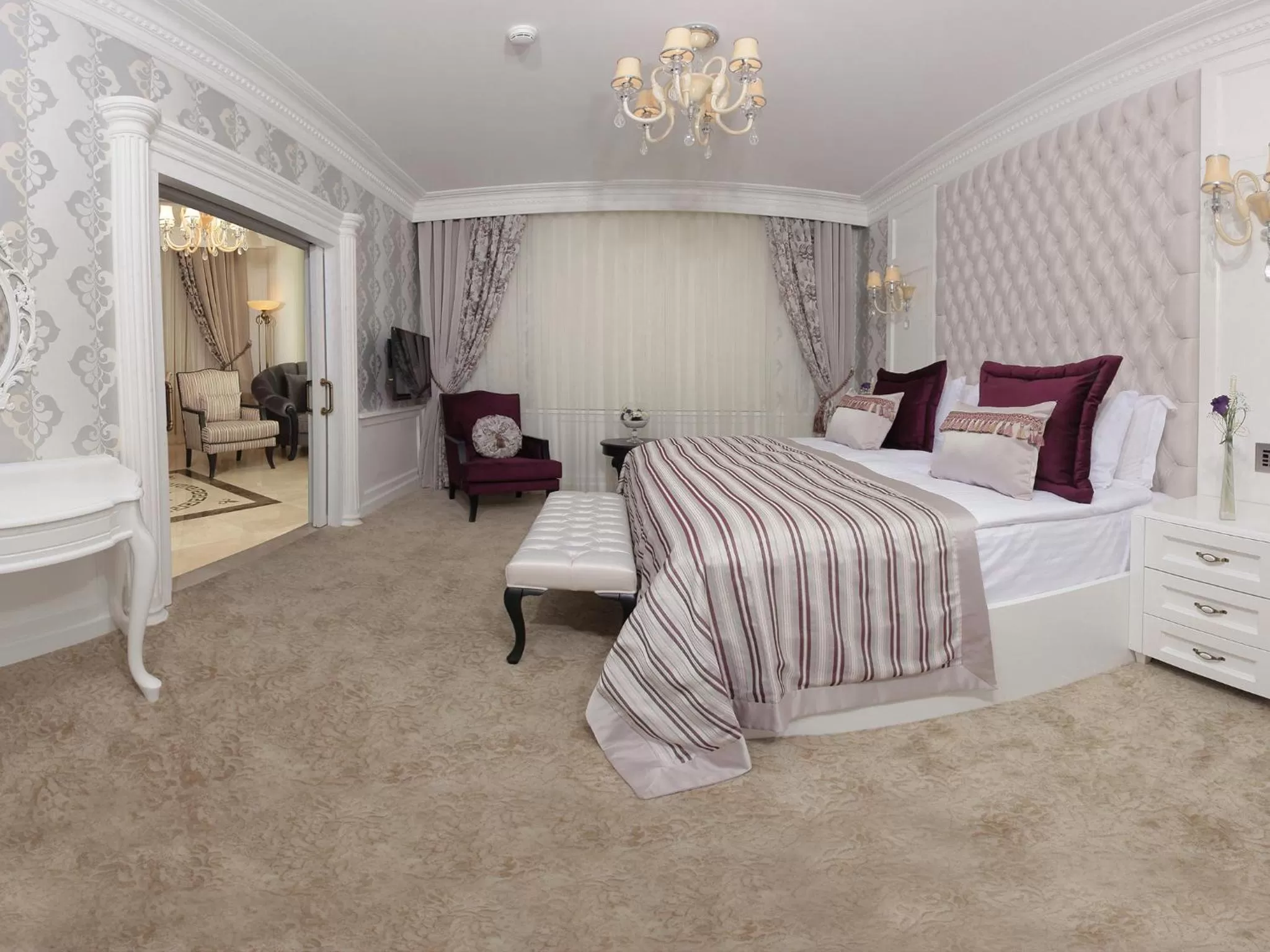 Bed in WOW Istanbul Hotel