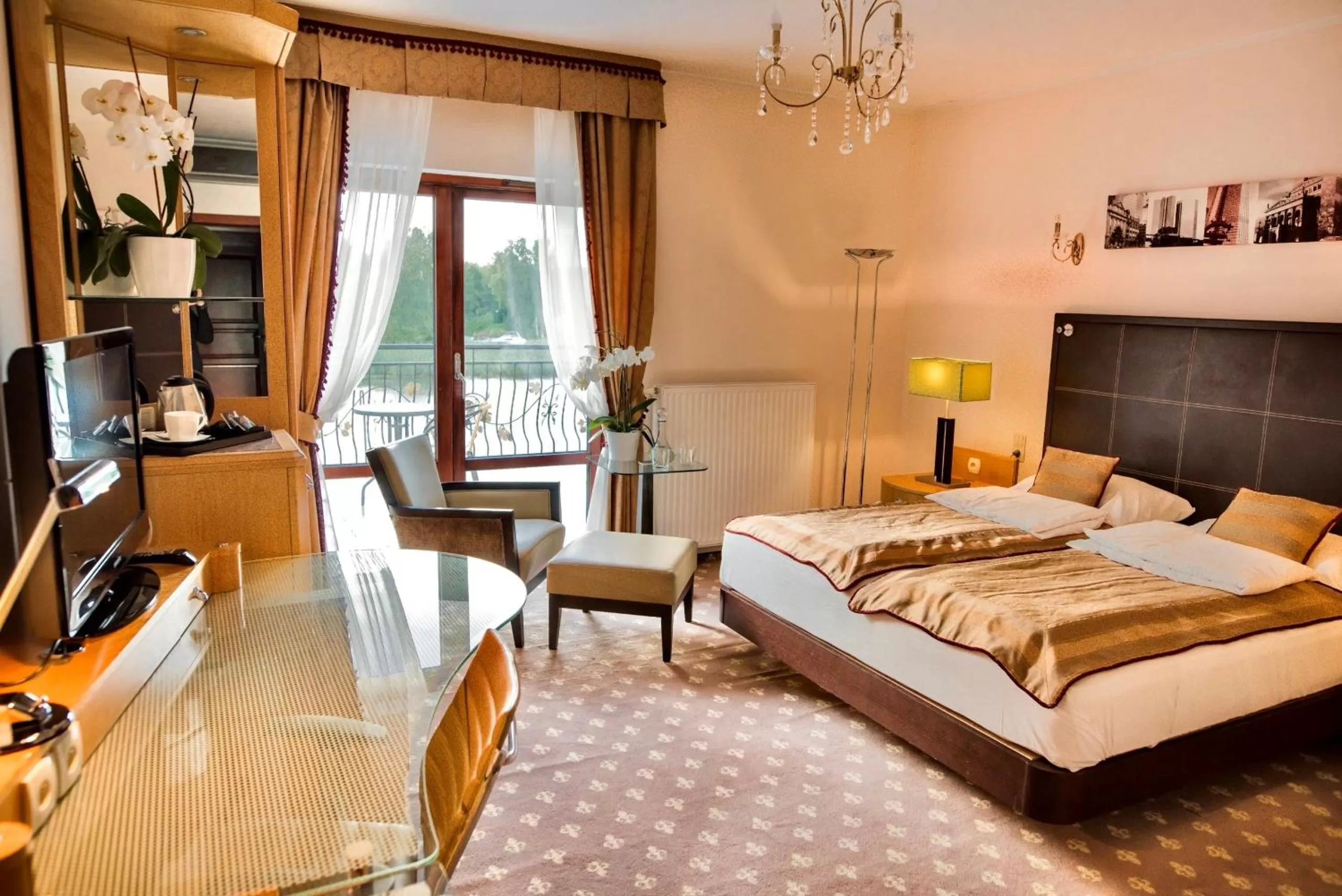 Photo of the whole room in Pałac na wodzie Falkowski Medical & SPA & Conference