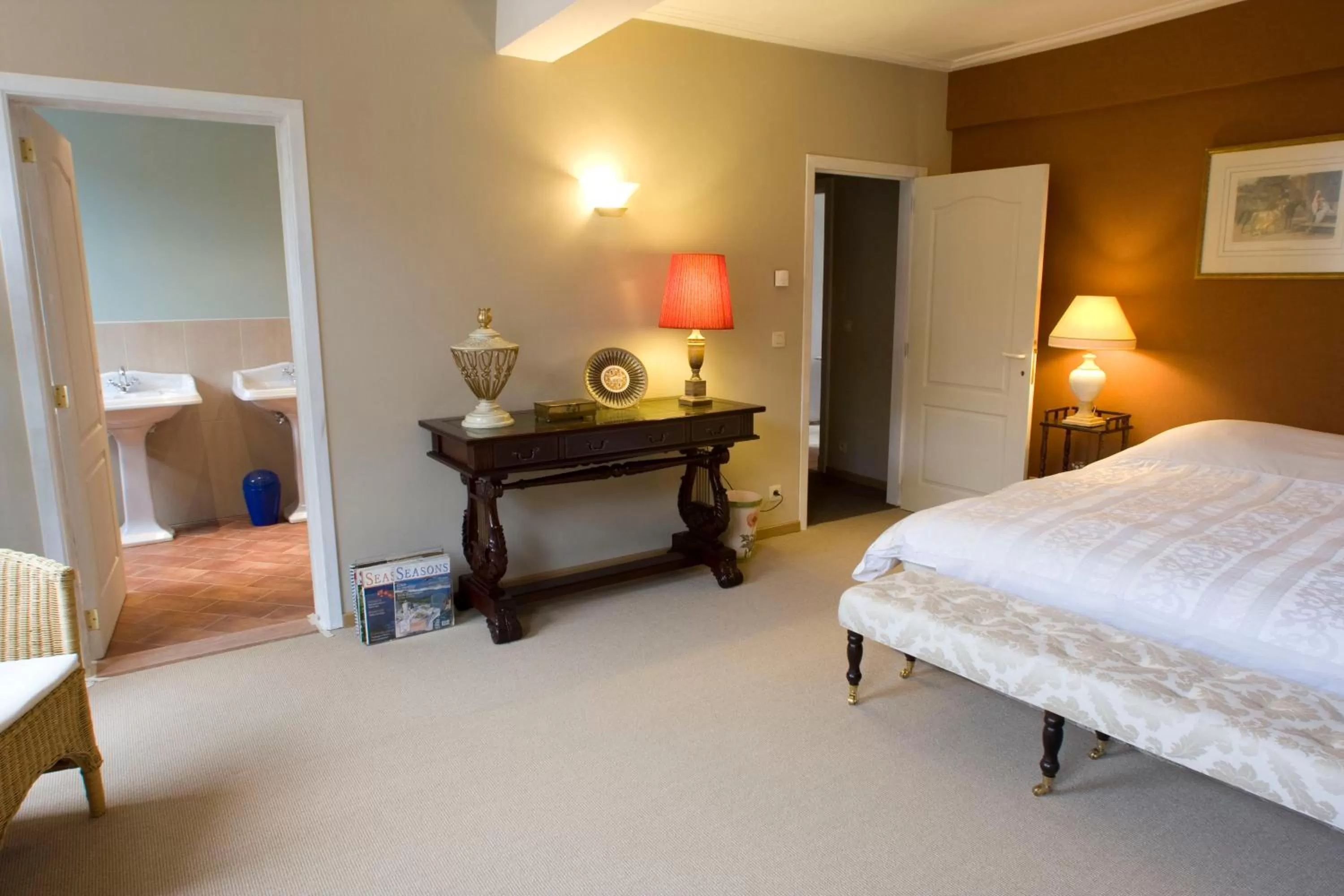 Seating area, Bed in B&B Huis ´T Schaep