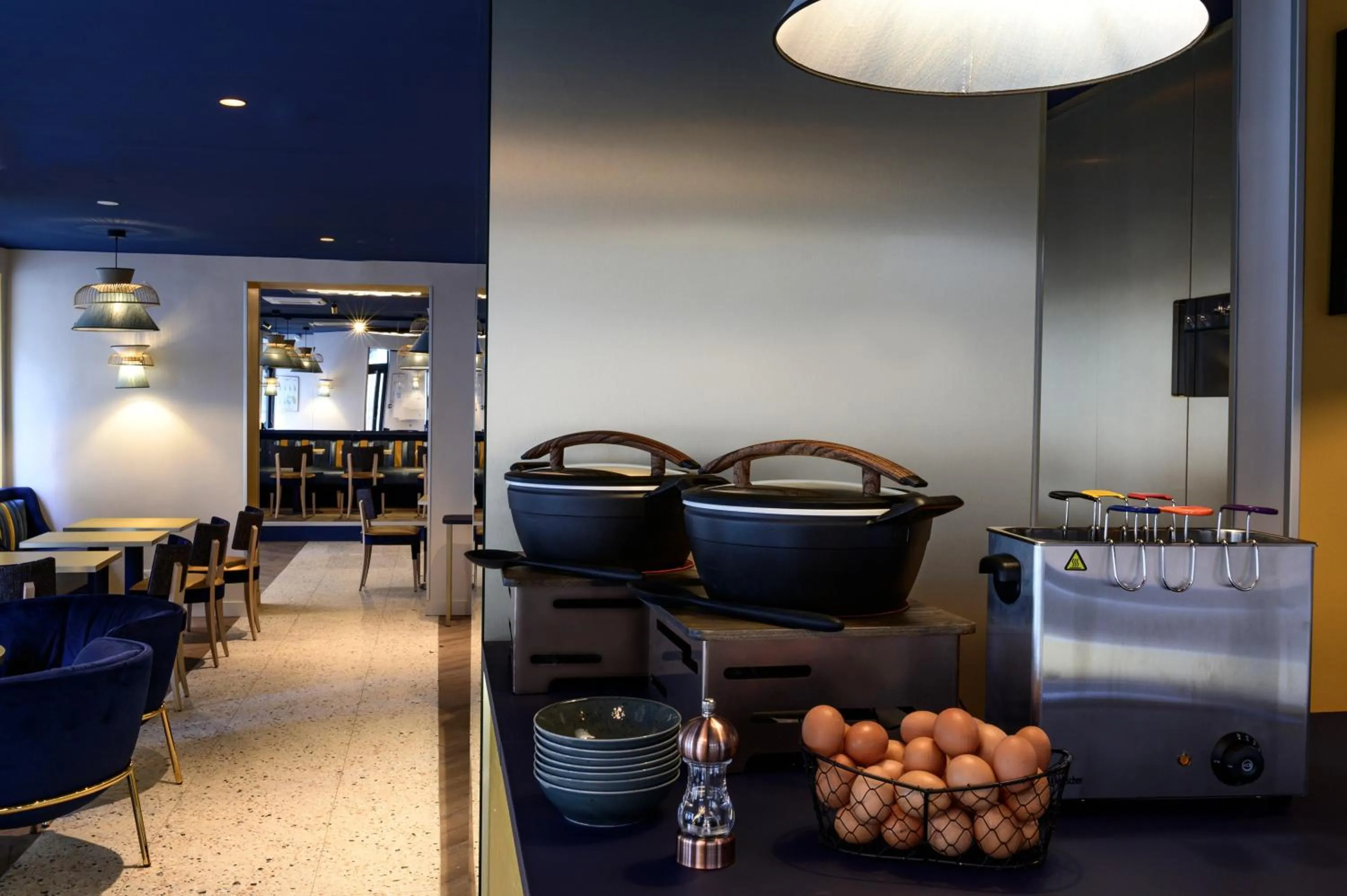 Buffet breakfast in Mercure Paris Opera Lafayette