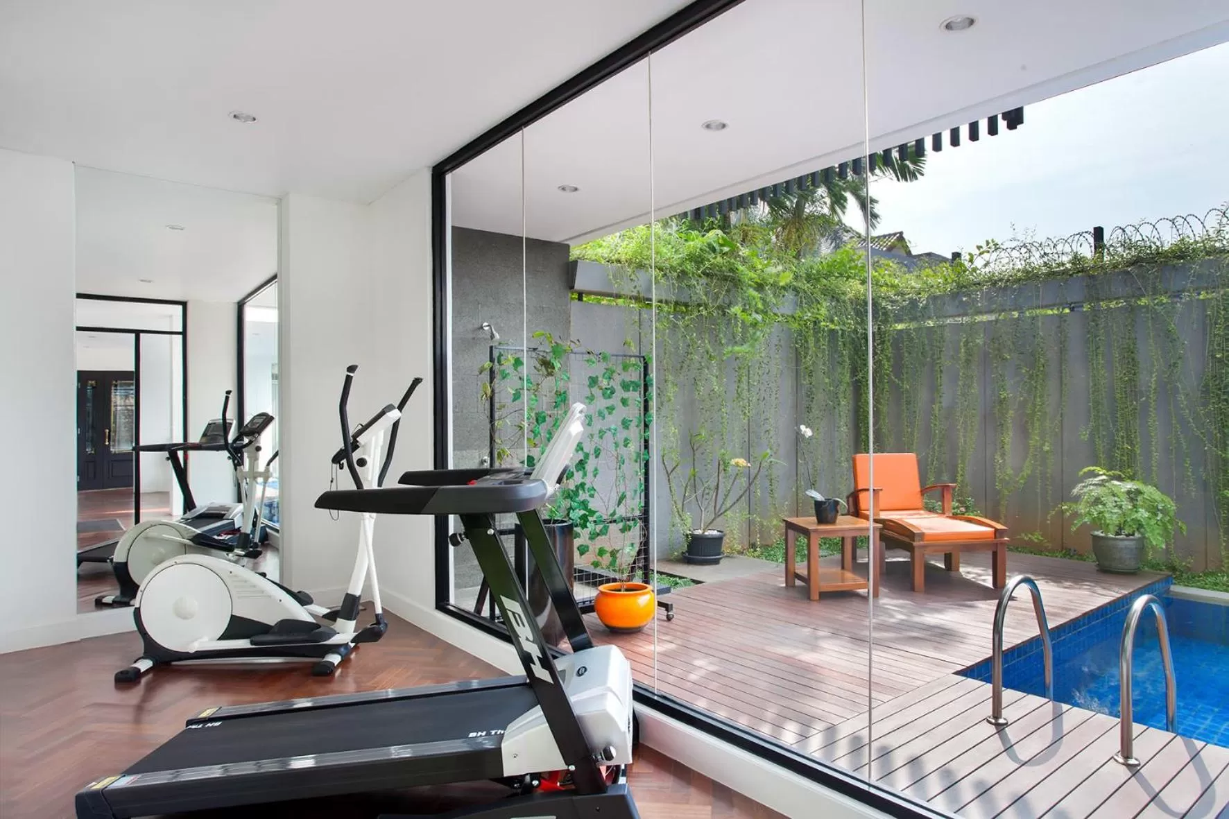 Fitness centre/facilities in White Tree Residence