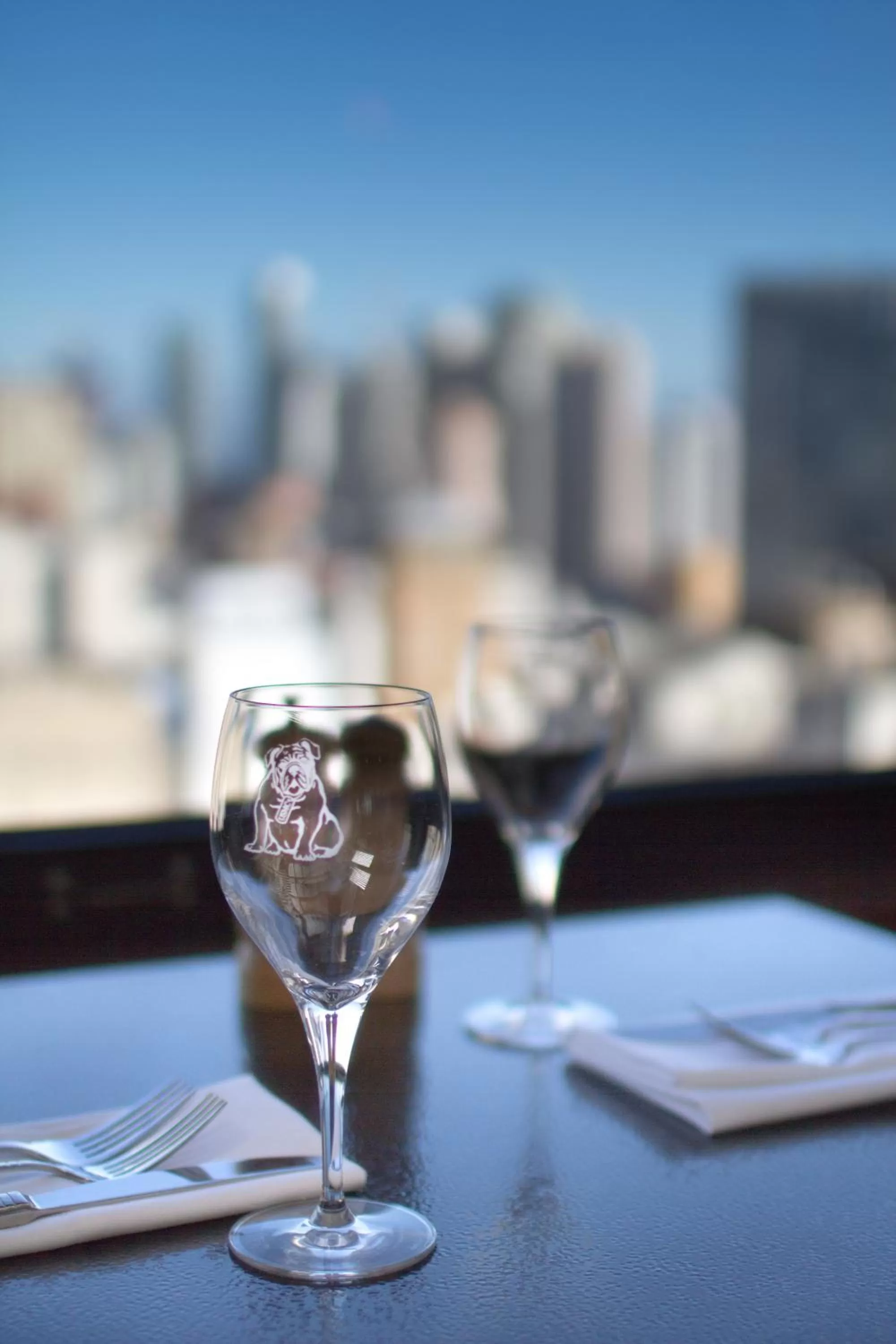 Restaurant/places to eat in Marines' Memorial Club & Hotel Union Square