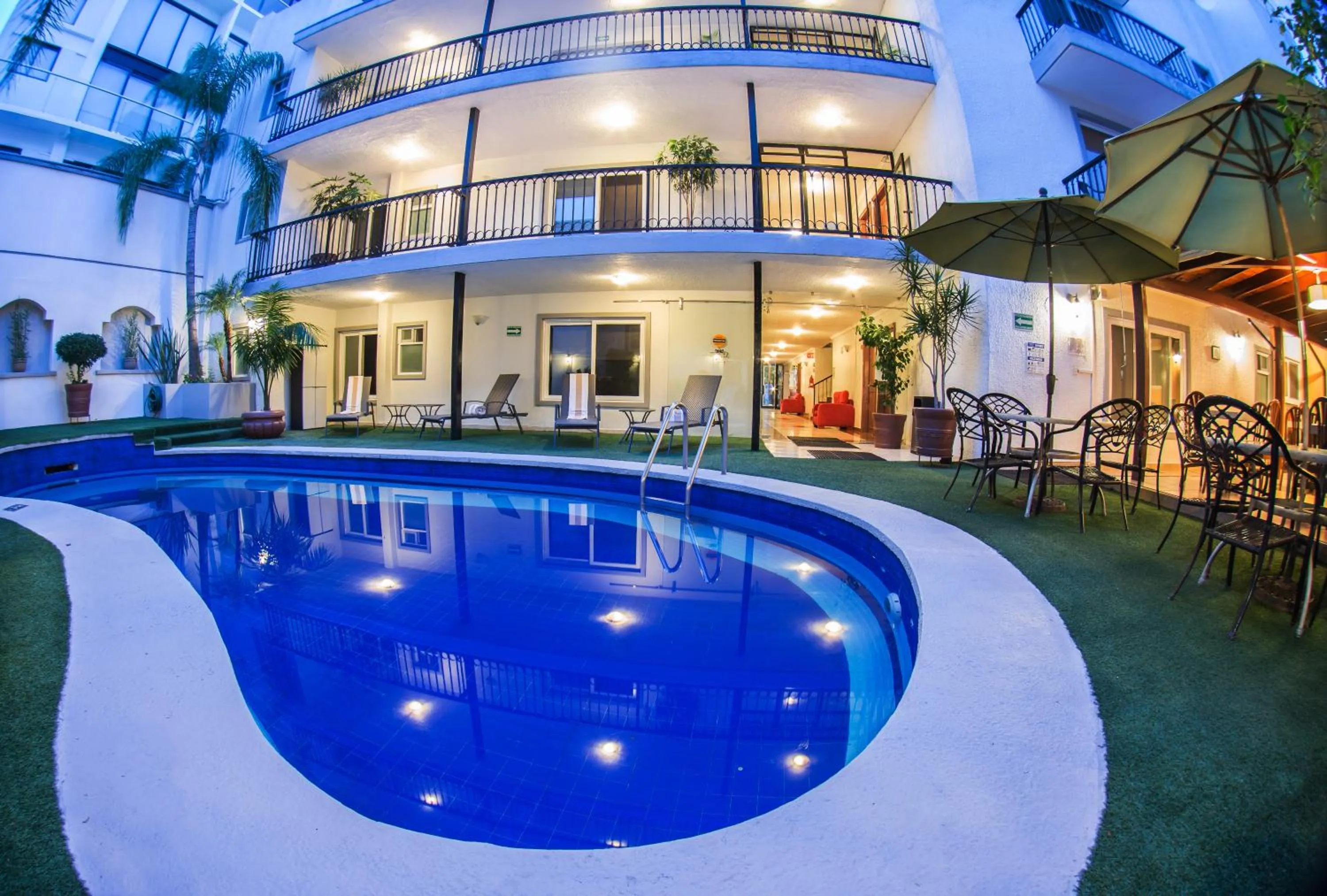 Del Marques Hotel and Suites