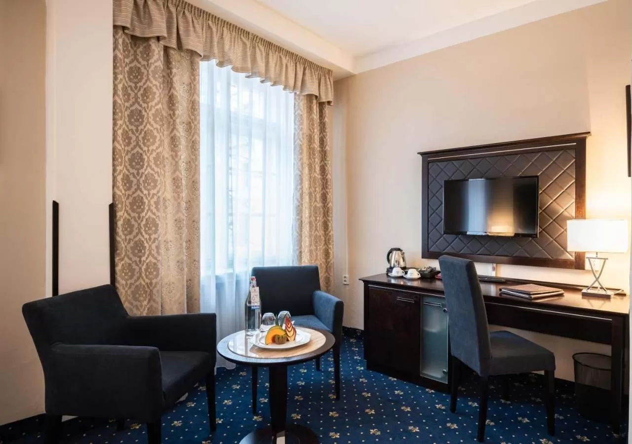 TV and multimedia in Pytloun Old Armoury Hotel Prague, Stará Zbrojnice