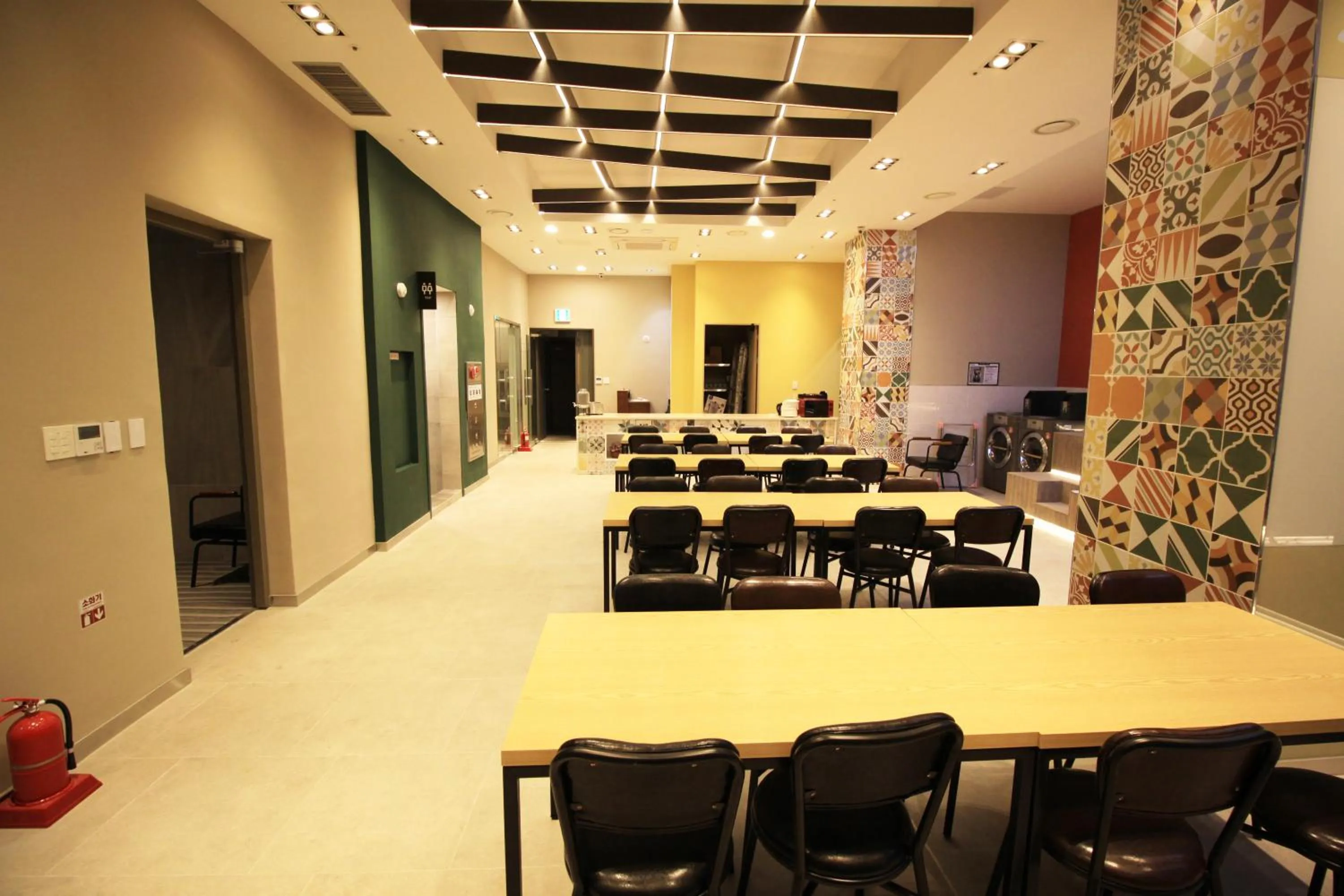 Restaurant/places to eat in Seoul N Hotel Dongdaemun