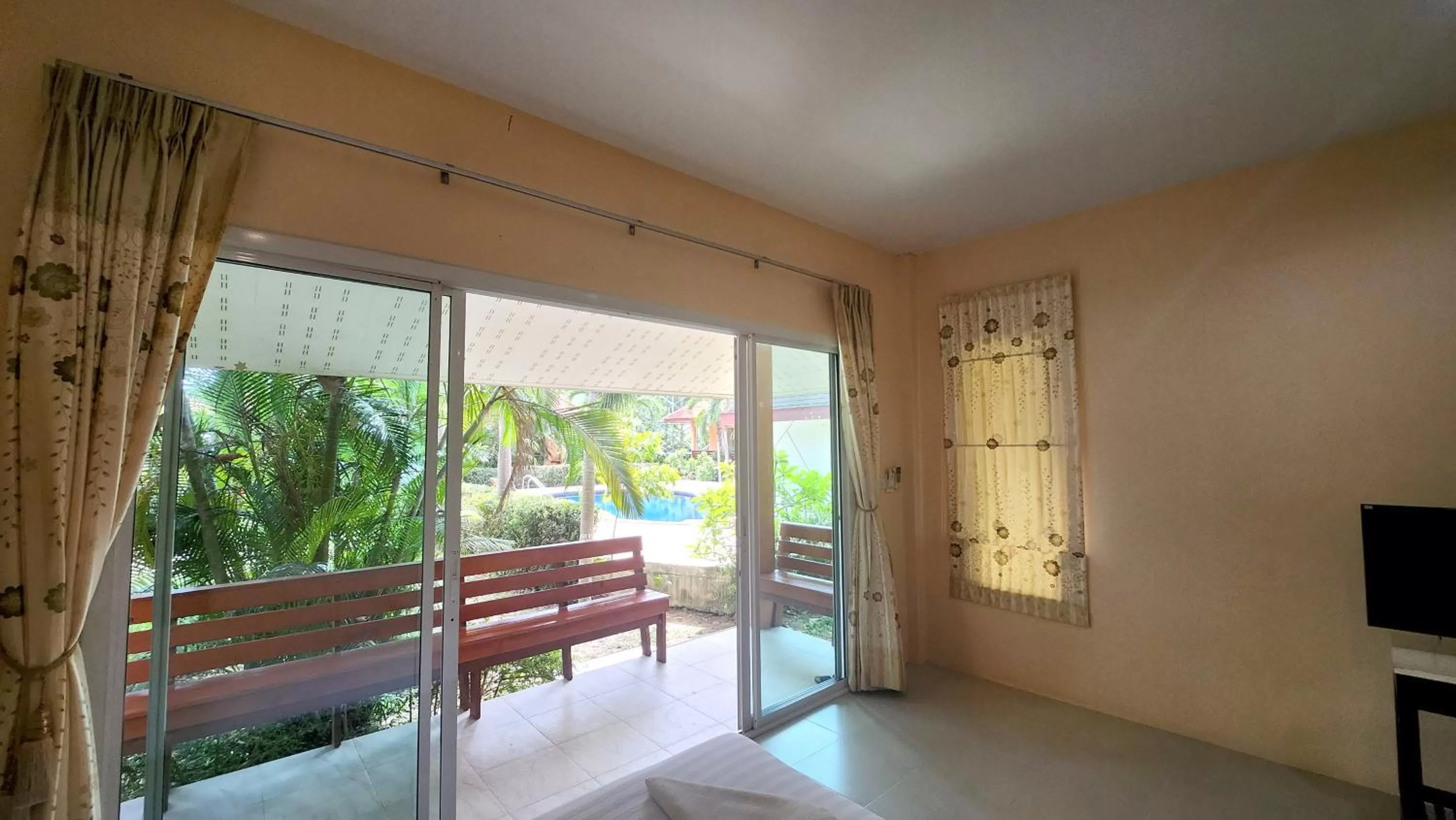 Sawaddee Aonang Resort