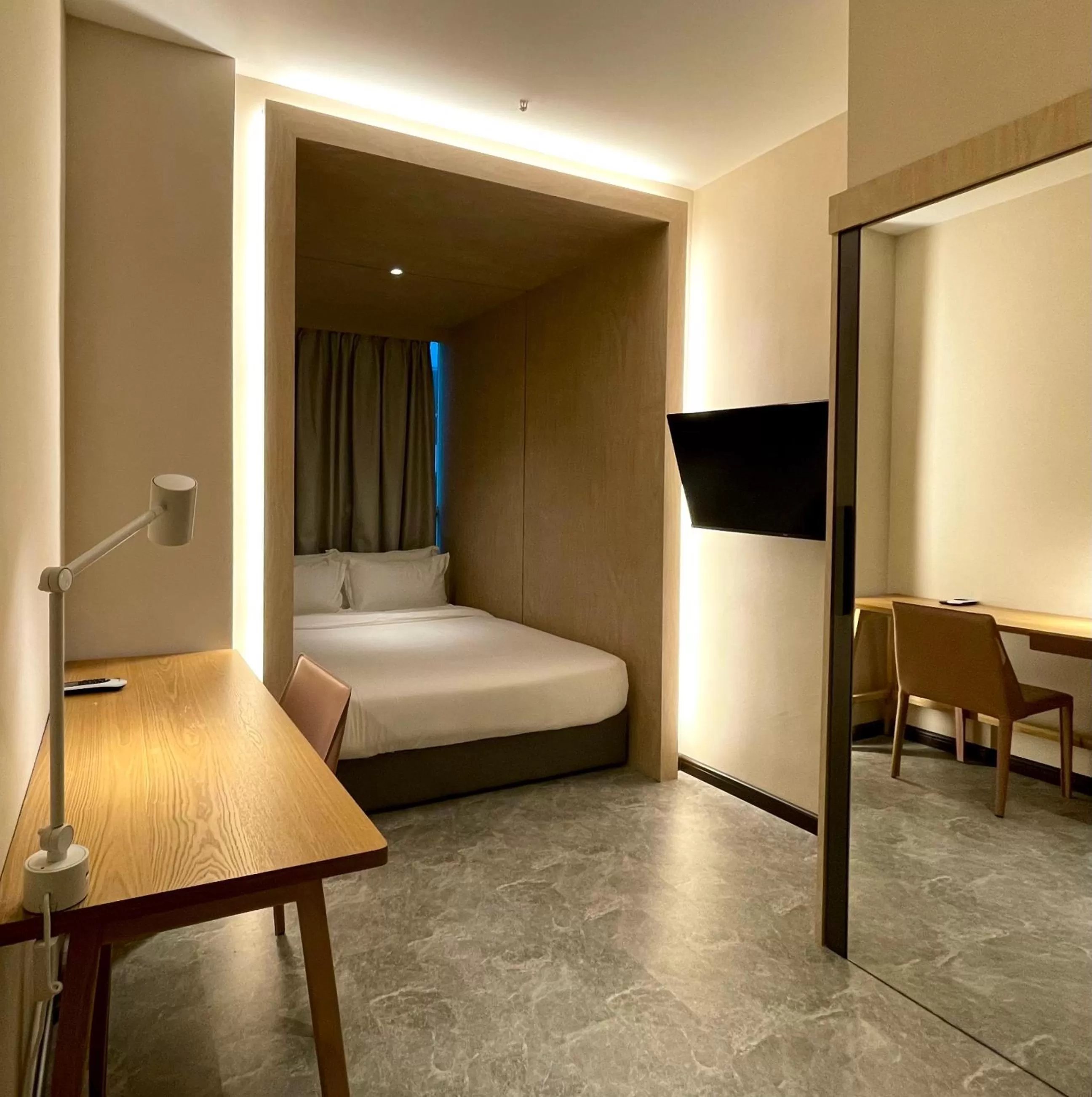 Bedroom, Bed in Harper Boutique Hotel at Sutera Avenue