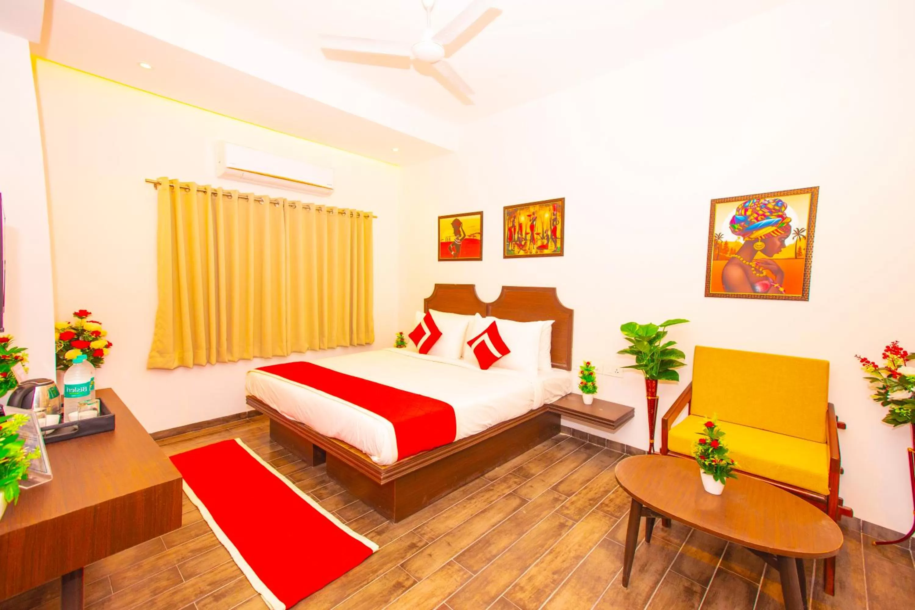 Photo of the whole room in Octave Parkland Suites