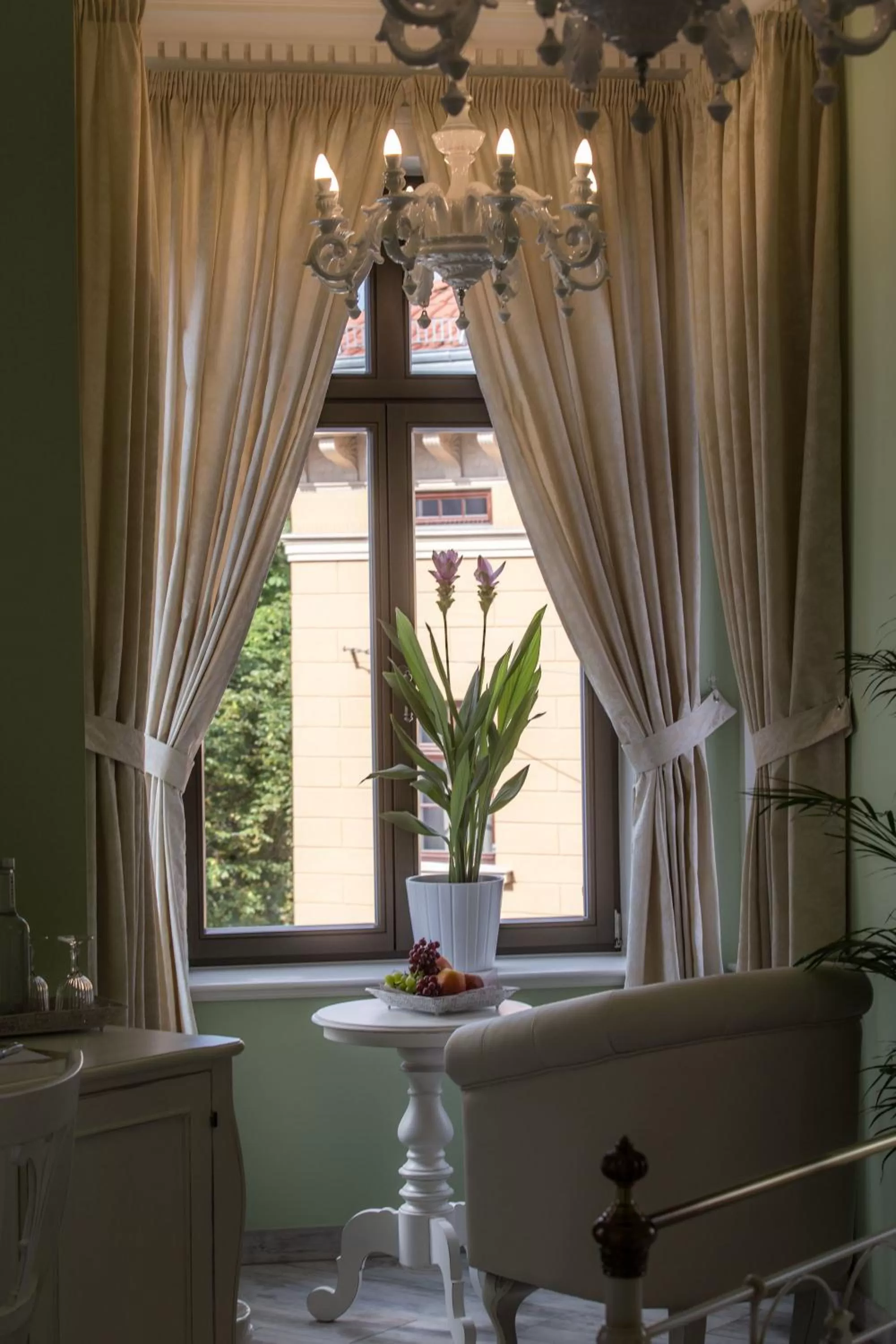 Decorative detail in Grande Albergo Giancarlo