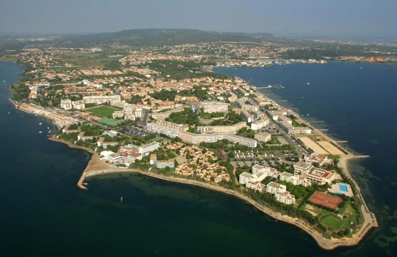 Day, Bird's-eye View in Hôtel restaurant et pension soirée étape Bel Air