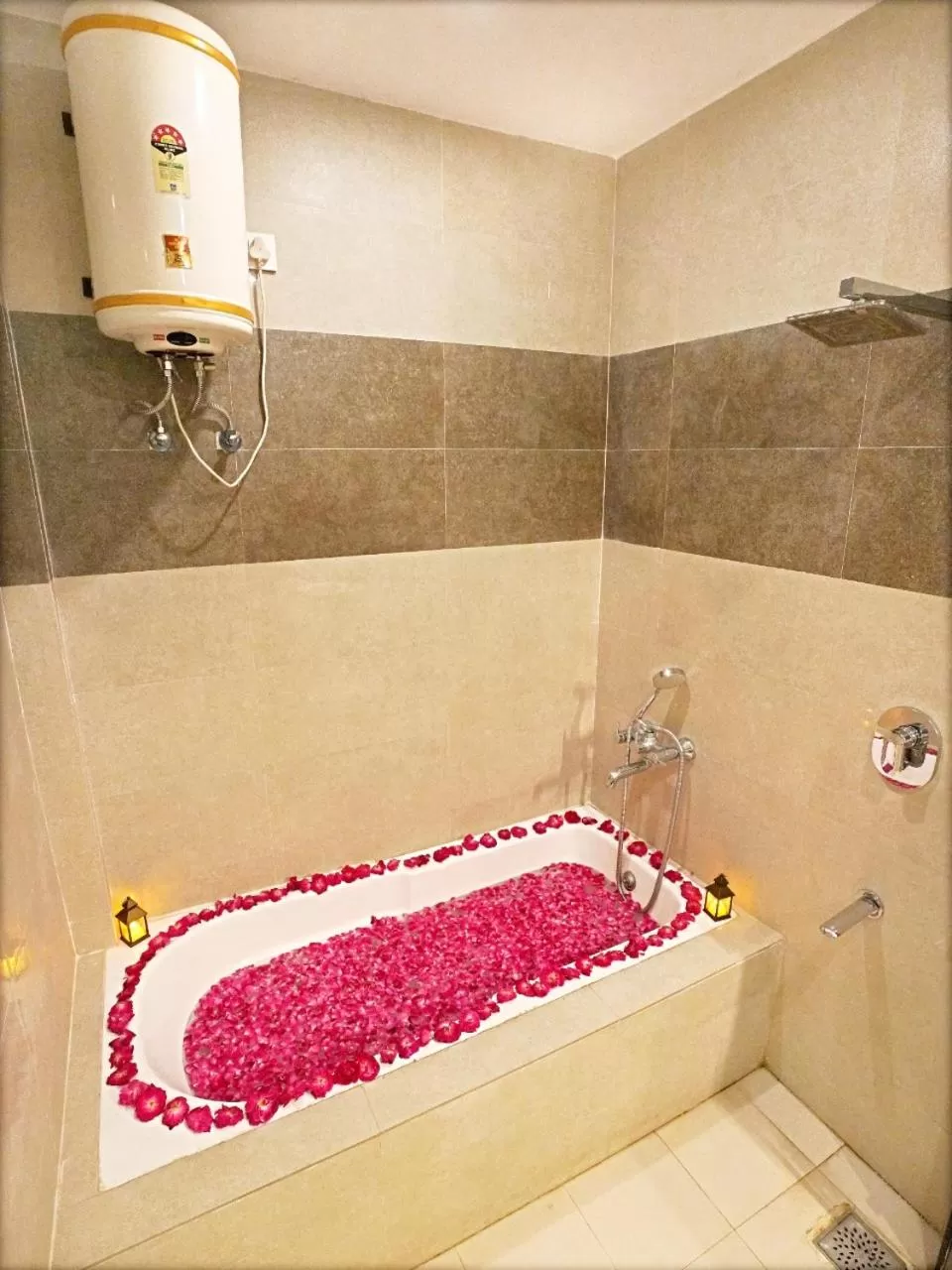 Bath in Indira Nikunj Rubystone Exotic