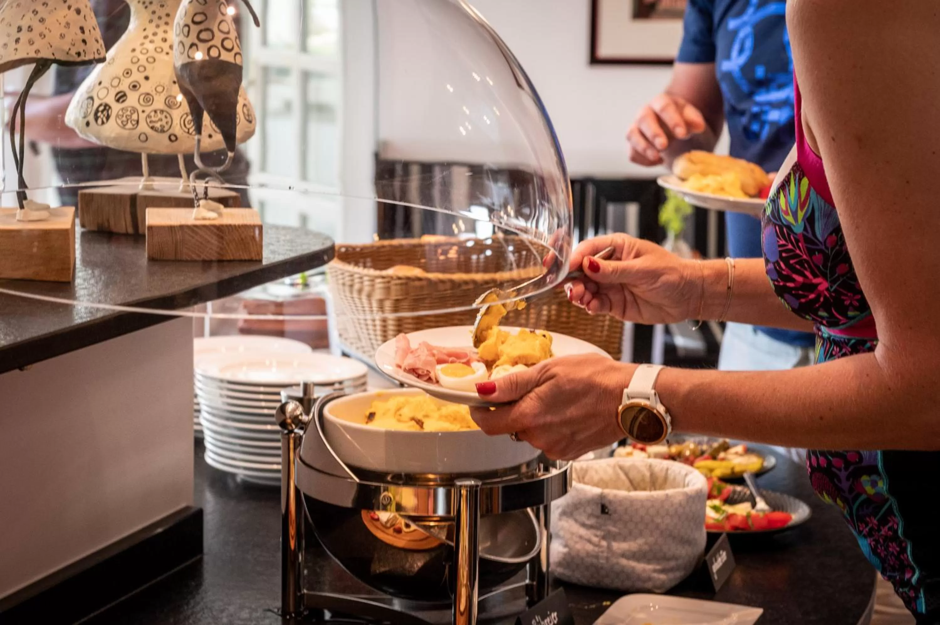Buffet breakfast in Hotel am Torturm