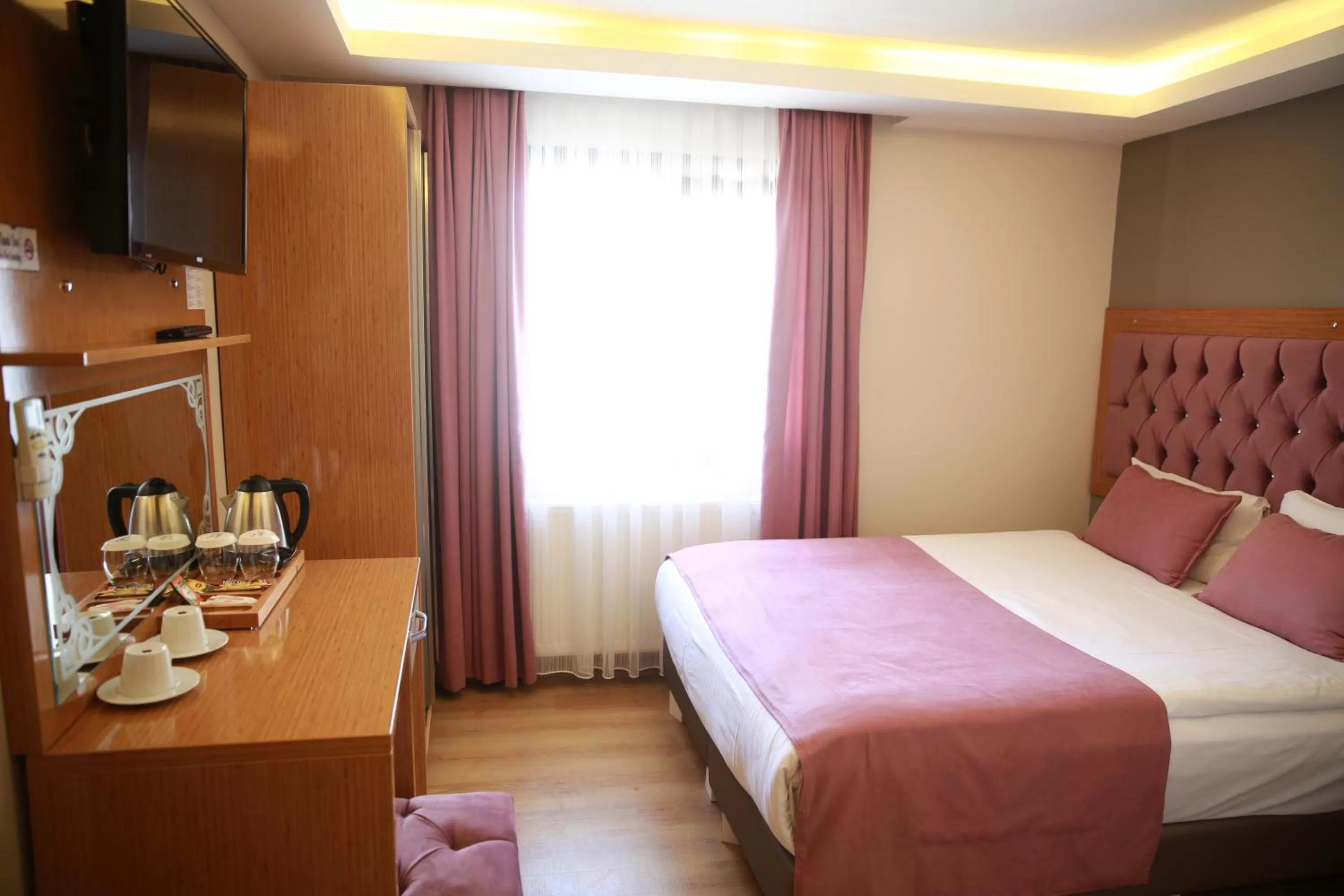 Standart Double or Twin Room in Hotel Black Pearl