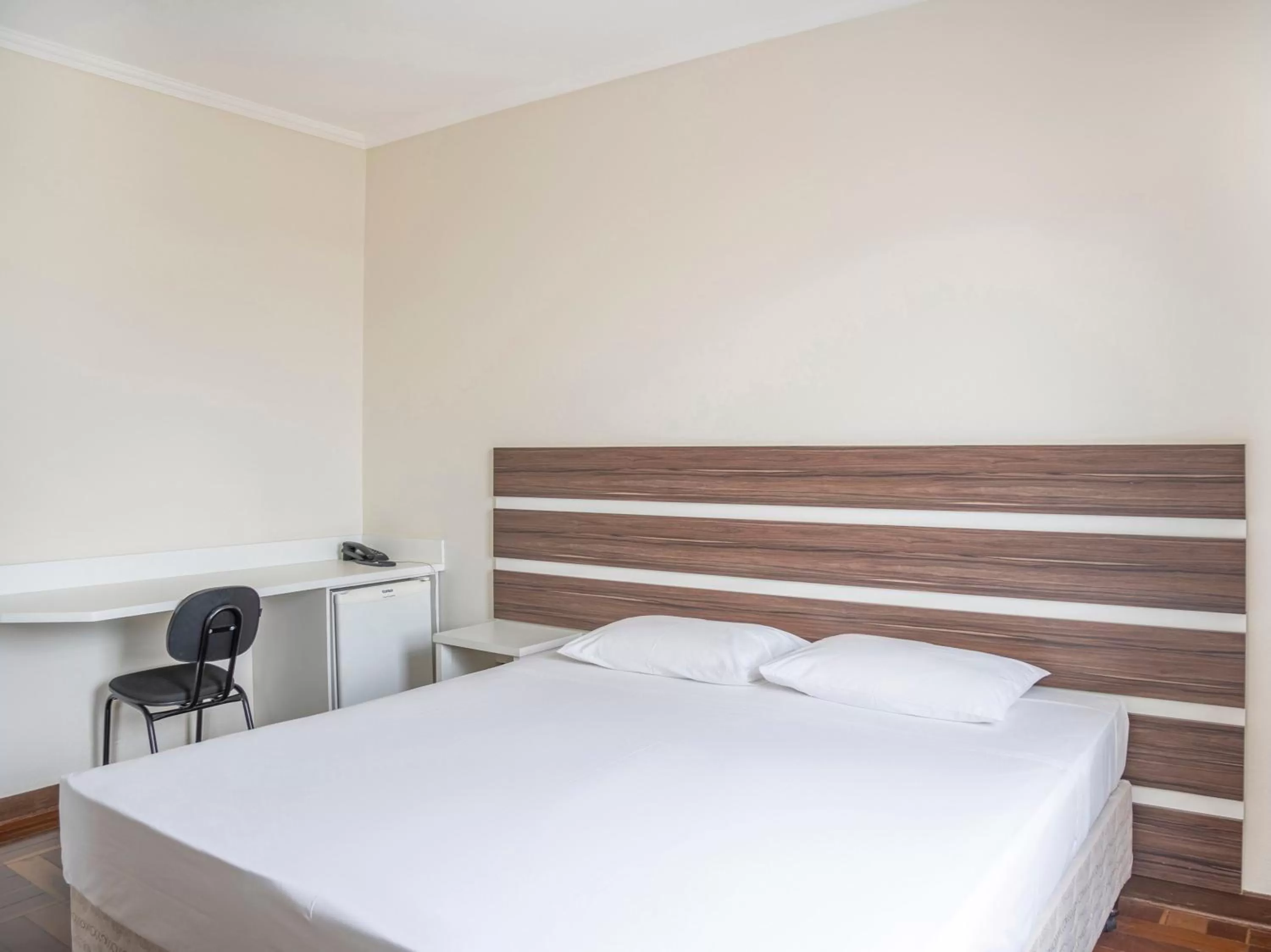 Bedroom, Bed in Libero Hotel