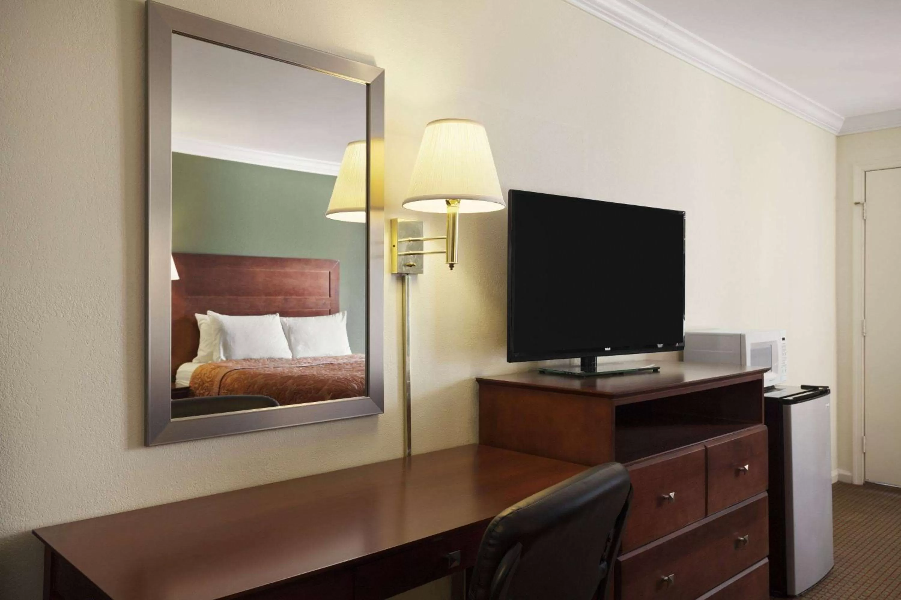 Other, Bed in Super 8 by Wyndham Mifflinville Near Bloomsburg