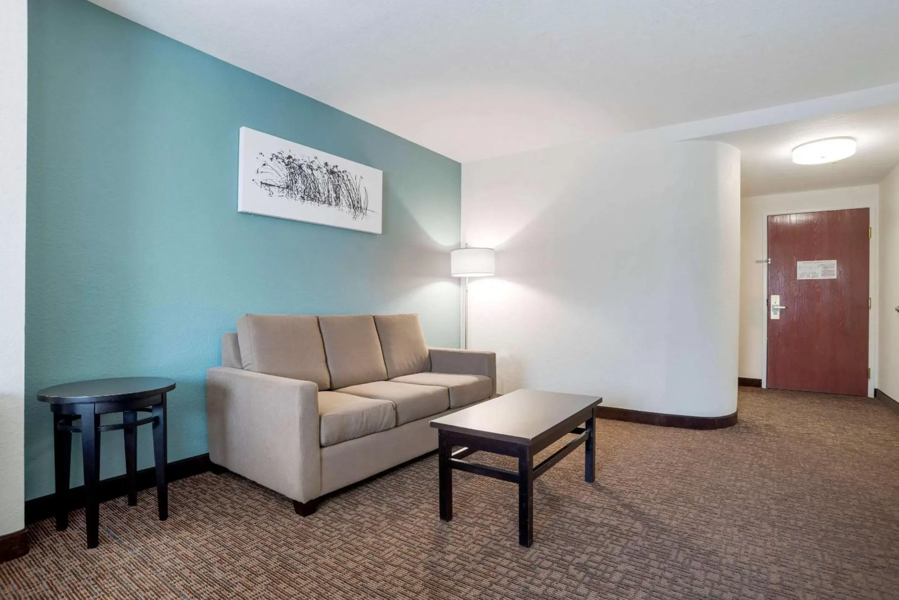 King Suite - Accessible/Non-Smoking in Sleep Inn & Suites Auburn Campus Area I-85 King Suite - Accessible/Non-Smoking in Sleep Inn & Suites Auburn Campus Area I-85