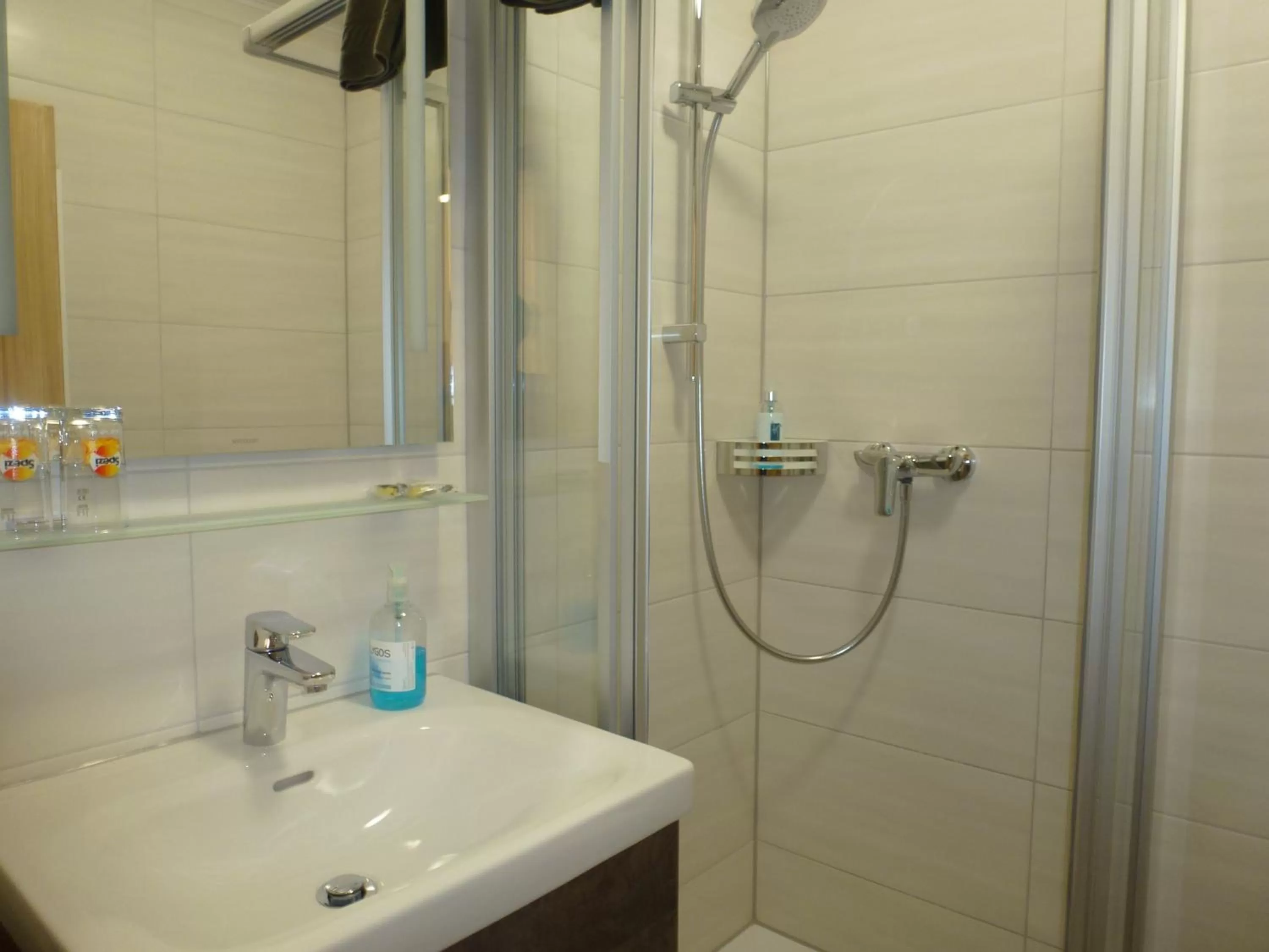 Bathroom in Gasthof Hotel Reif