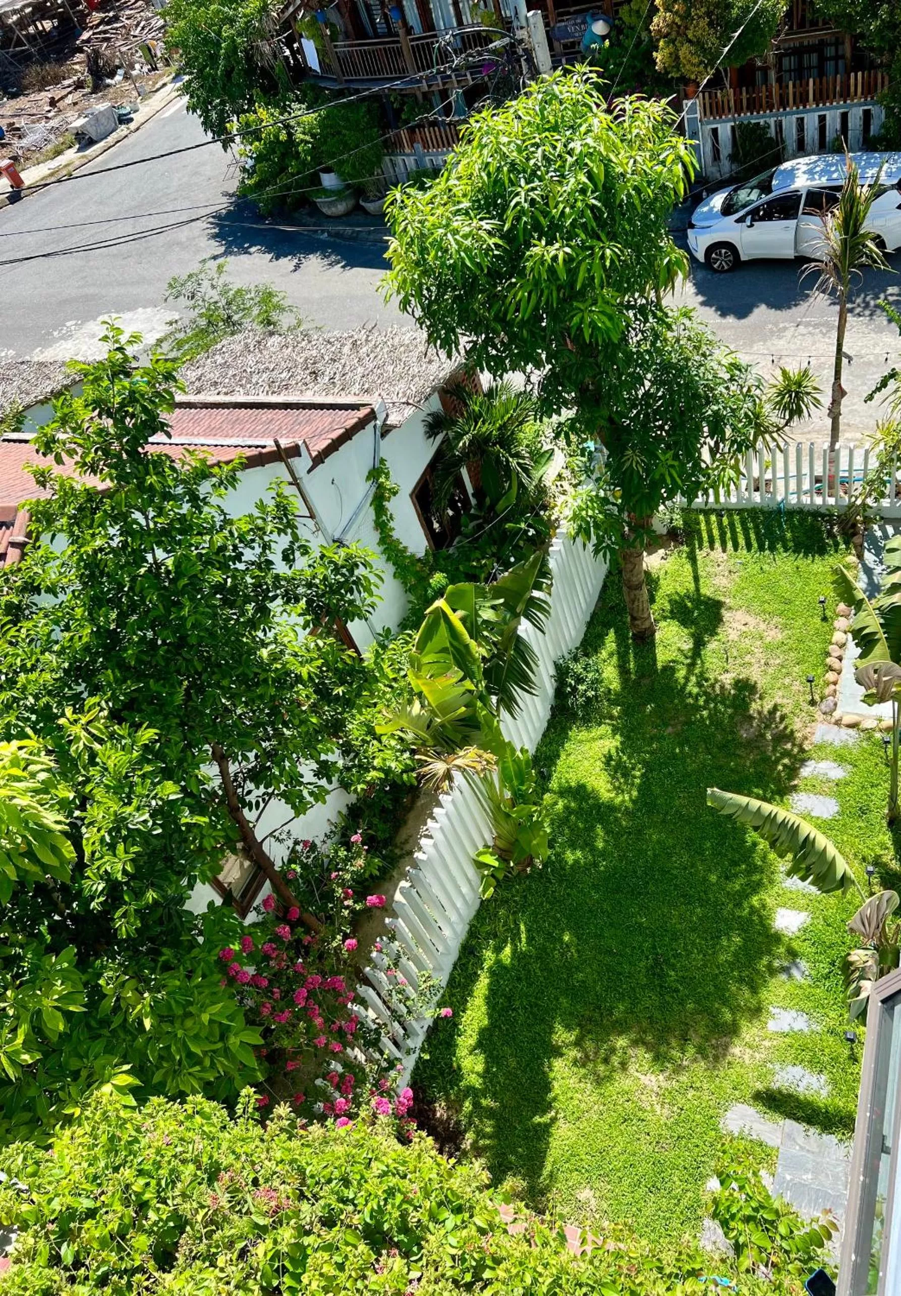 Garden in Santa Sea Villa