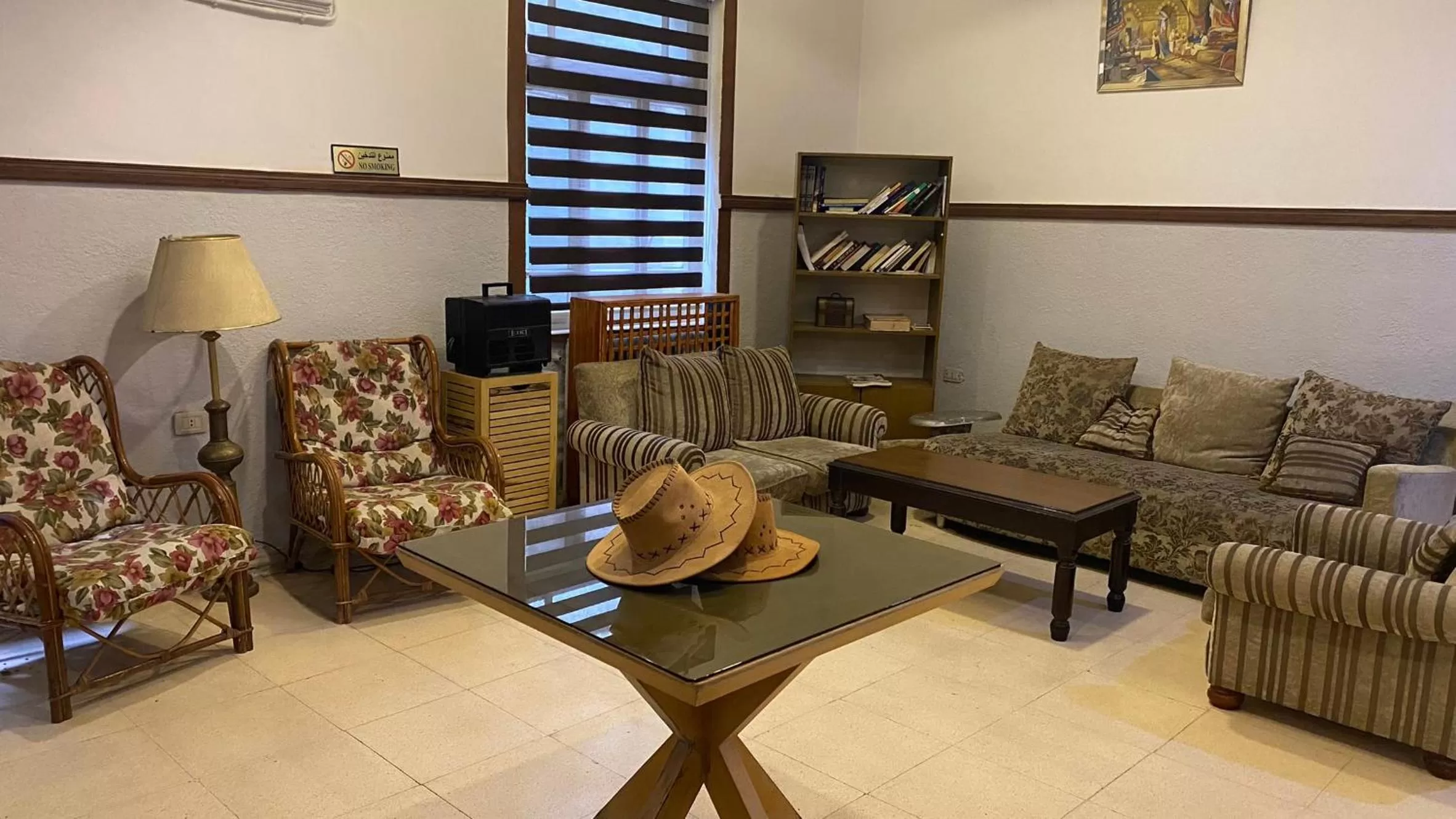 Seating area in New Park Hotel