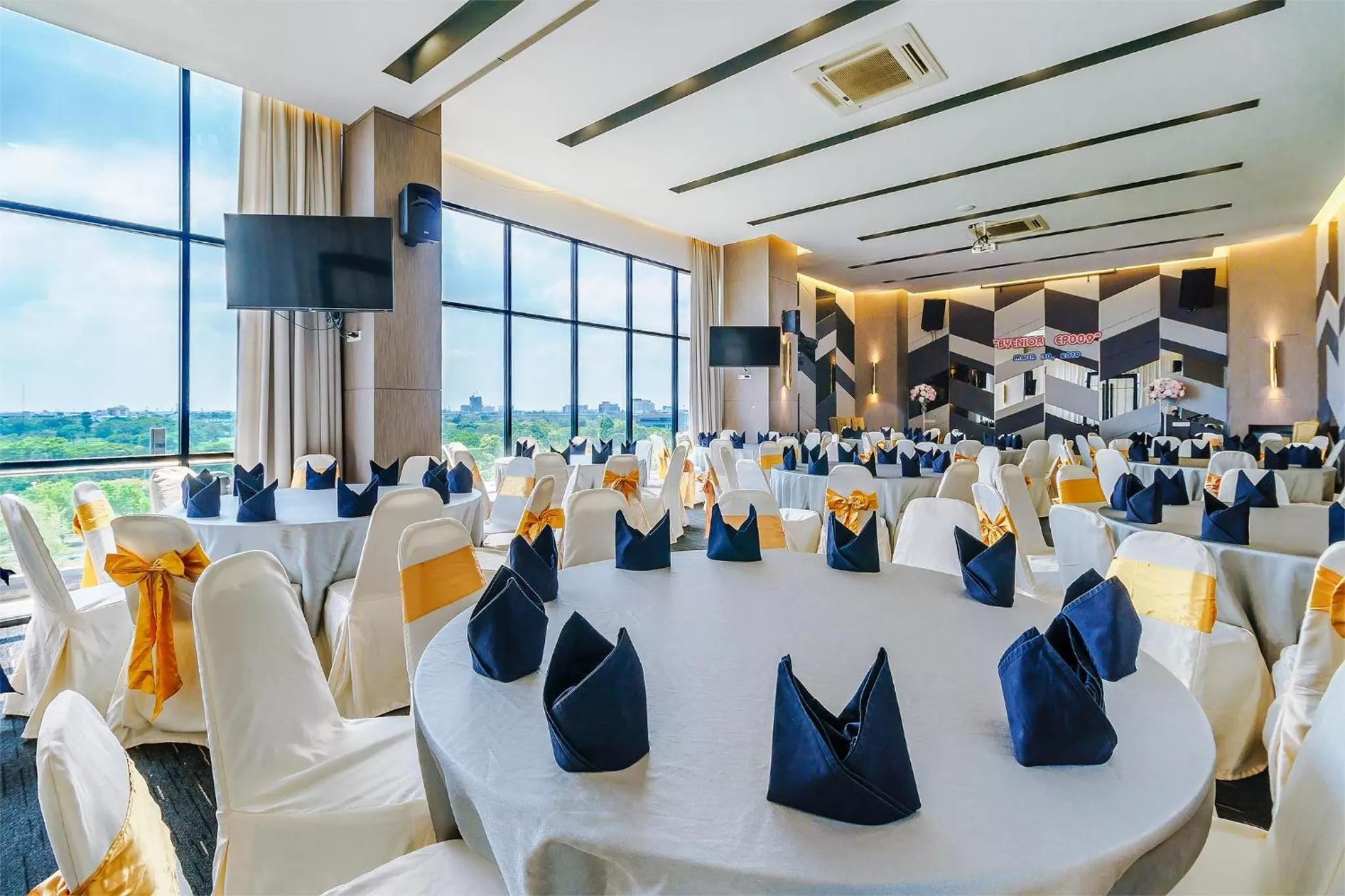 Banquet/Function facilities in The Riche Boutique Hotel Don Mueang Airport