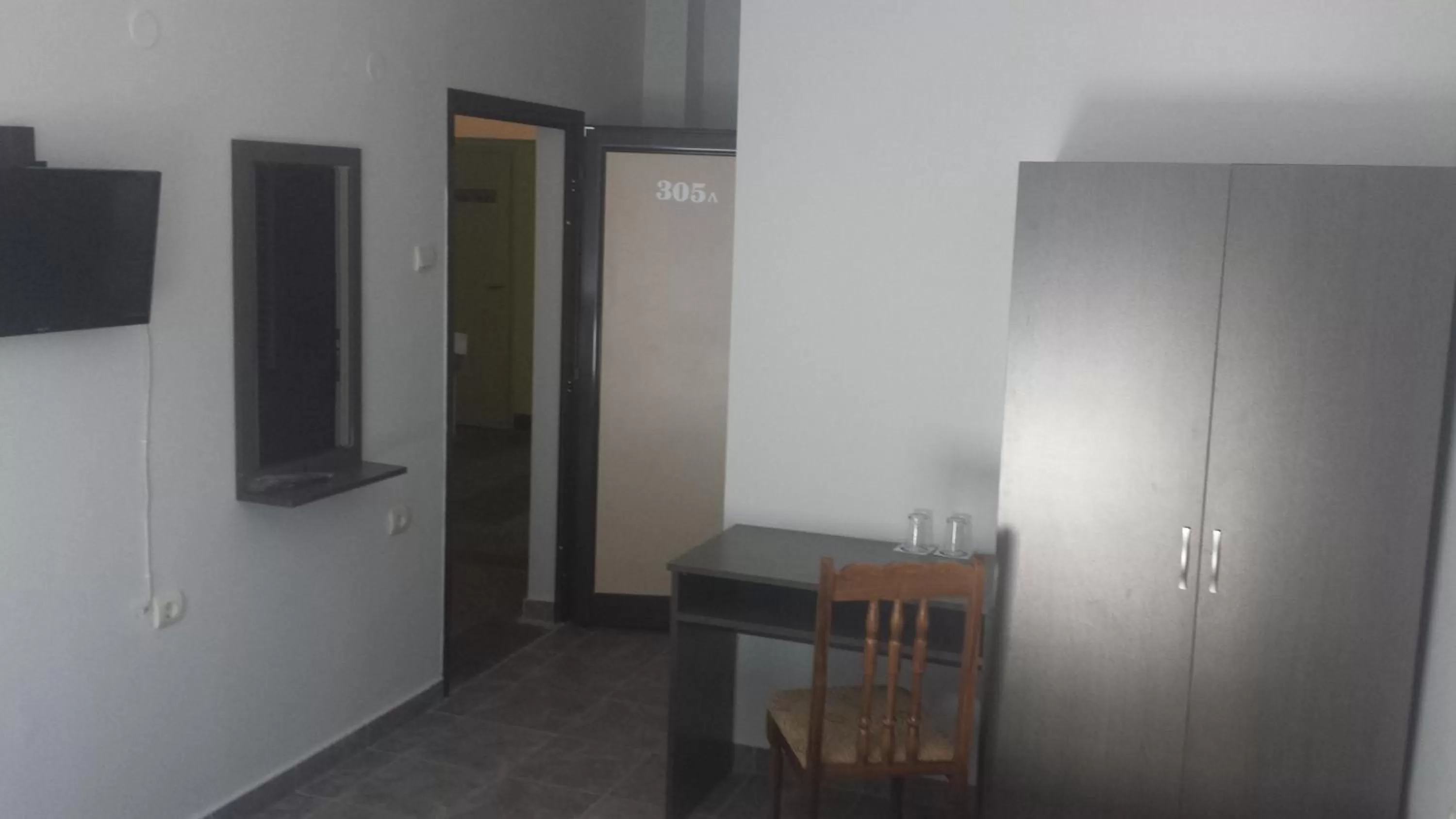 TV/Entertainment Center in Hotel Rositsa