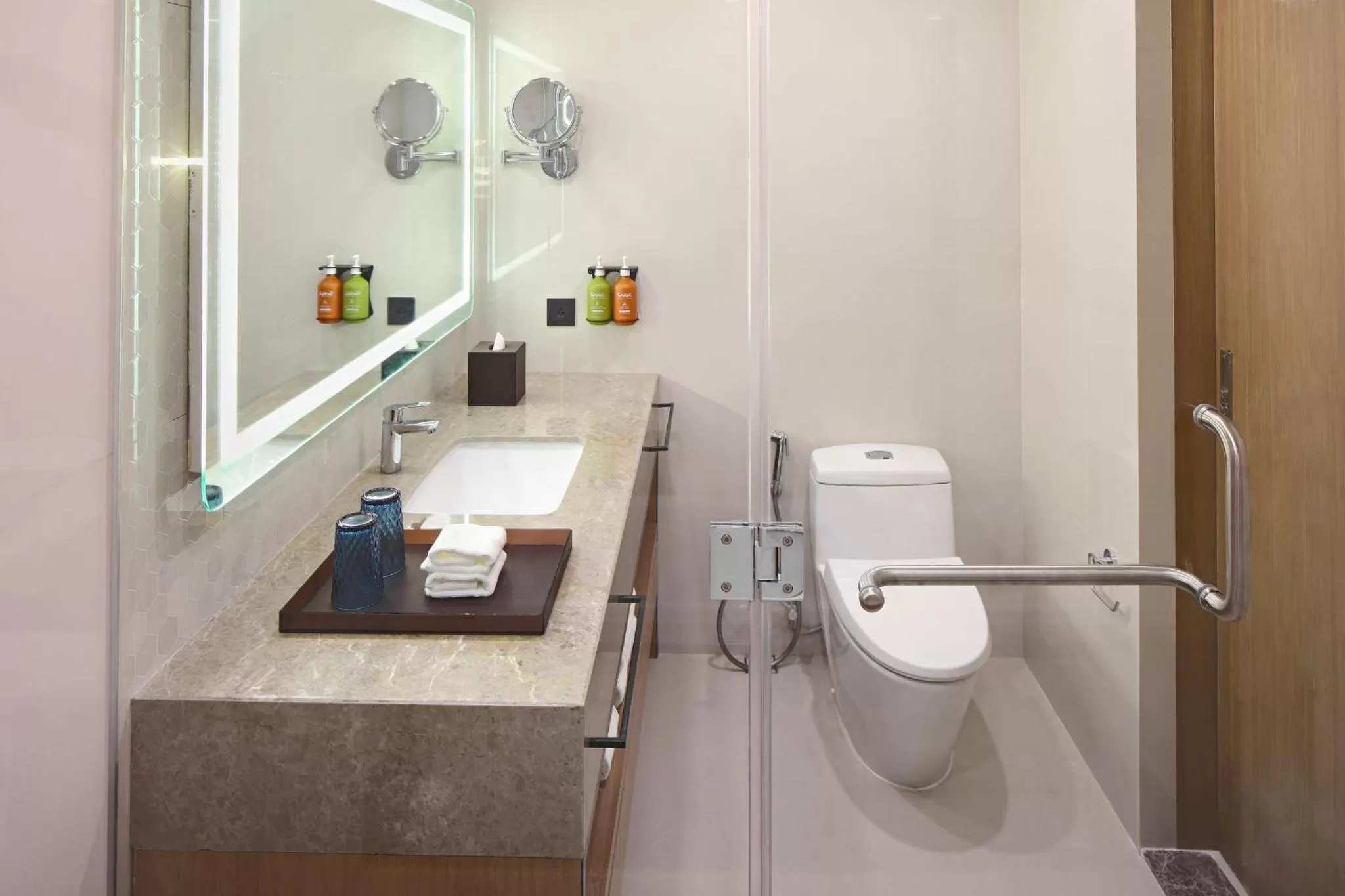 Bathroom in Holiday Inn Cebu City by IHG