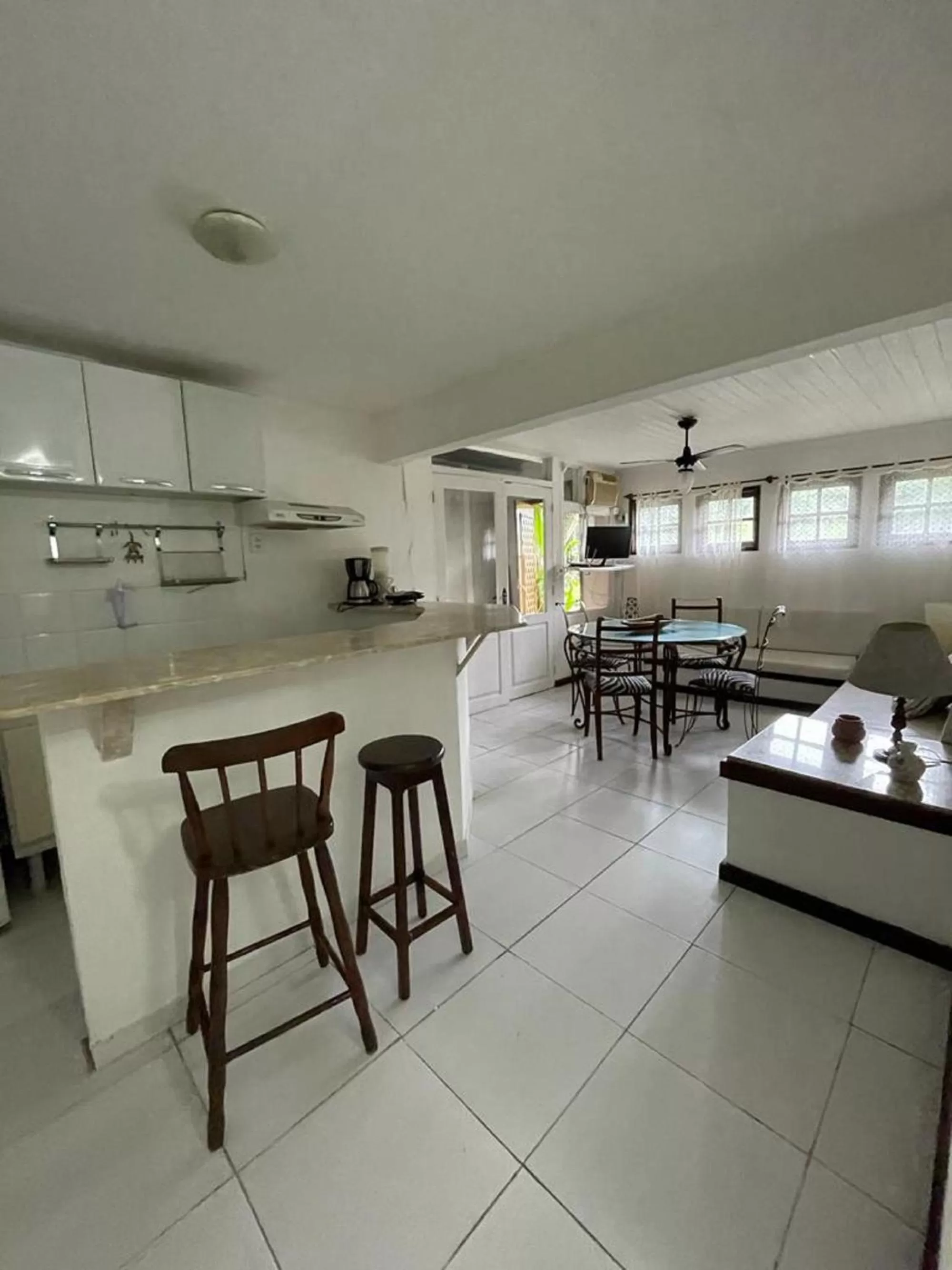 Kitchen or kitchenette in Pousada Saint Germain