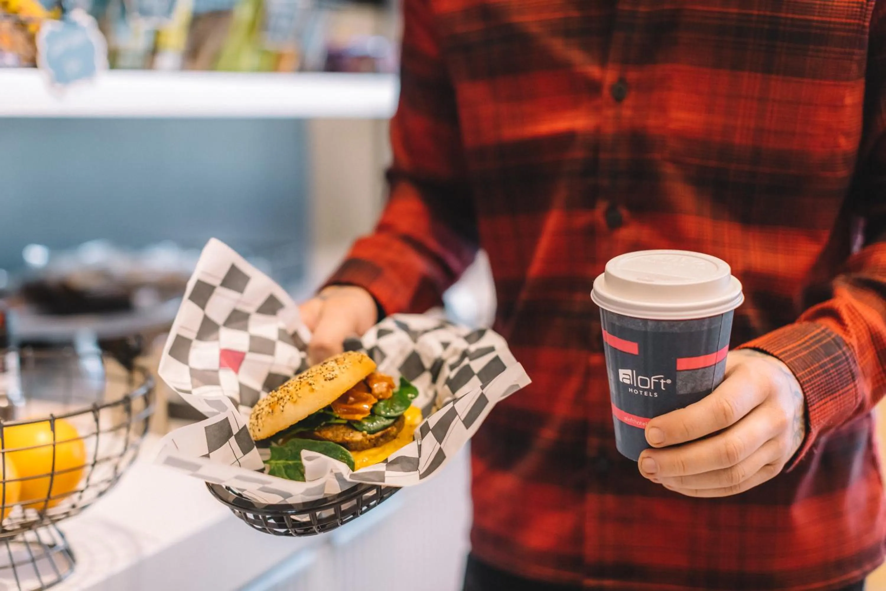 Food in Aloft Me'aisam, Dubai