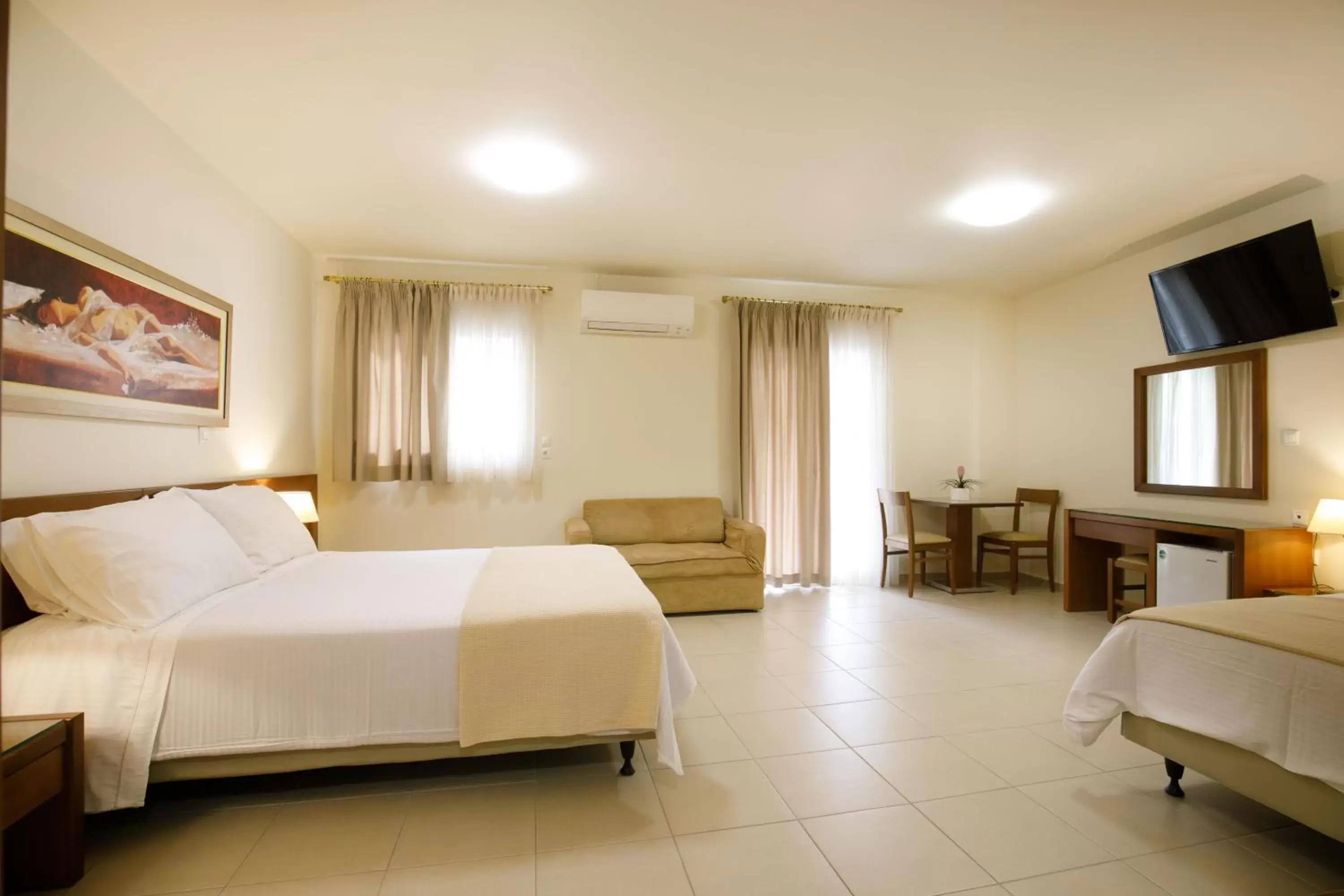 Triple Room in Hotel ΑΤΗΙΝΑ Triple Room in Hotel ΑΤΗΙΝΑ