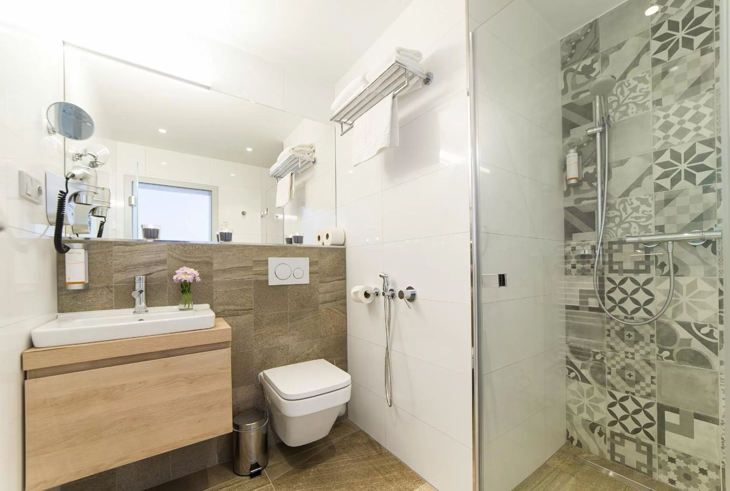 Garni hotel Castle Bridge