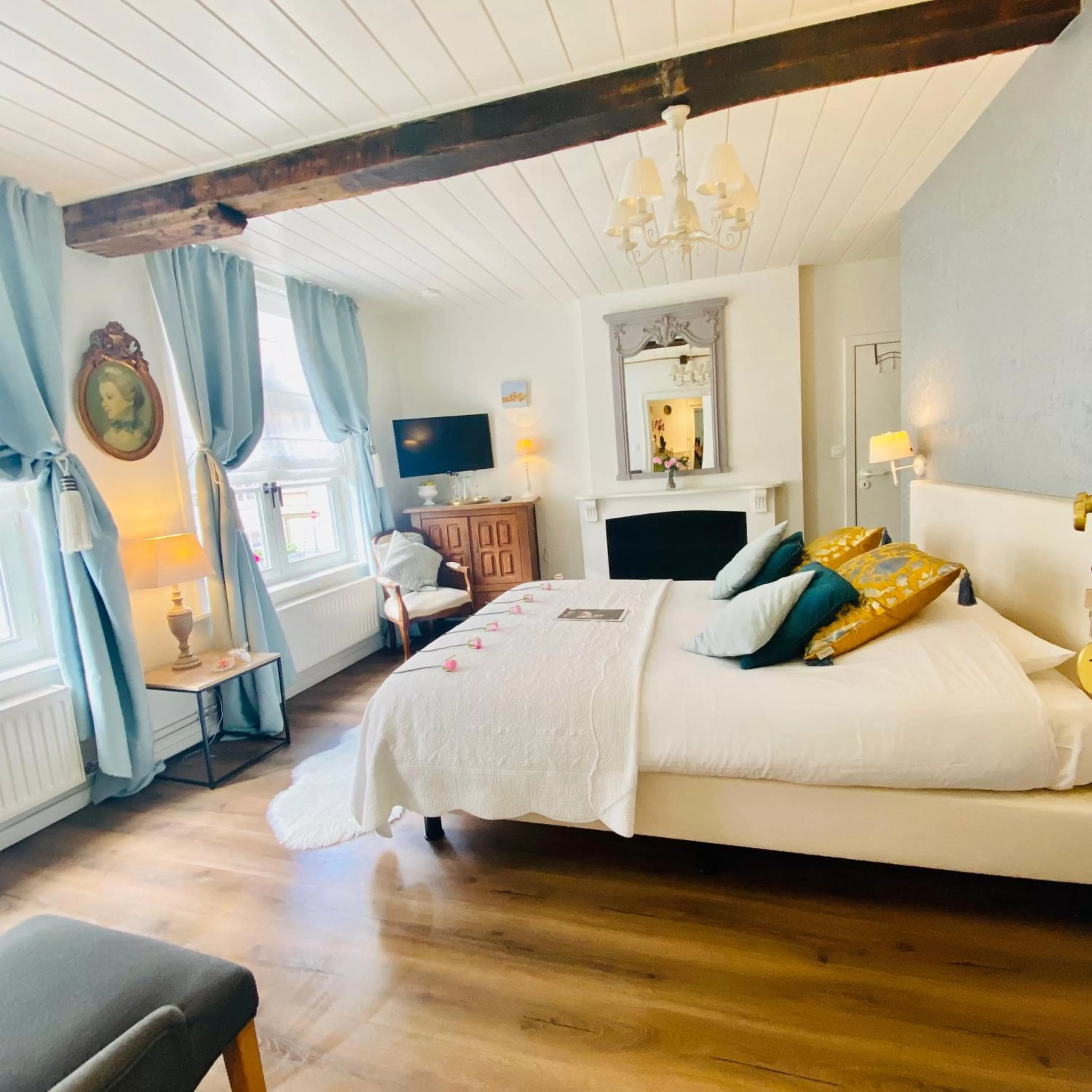 Bed in The White Queen B&B