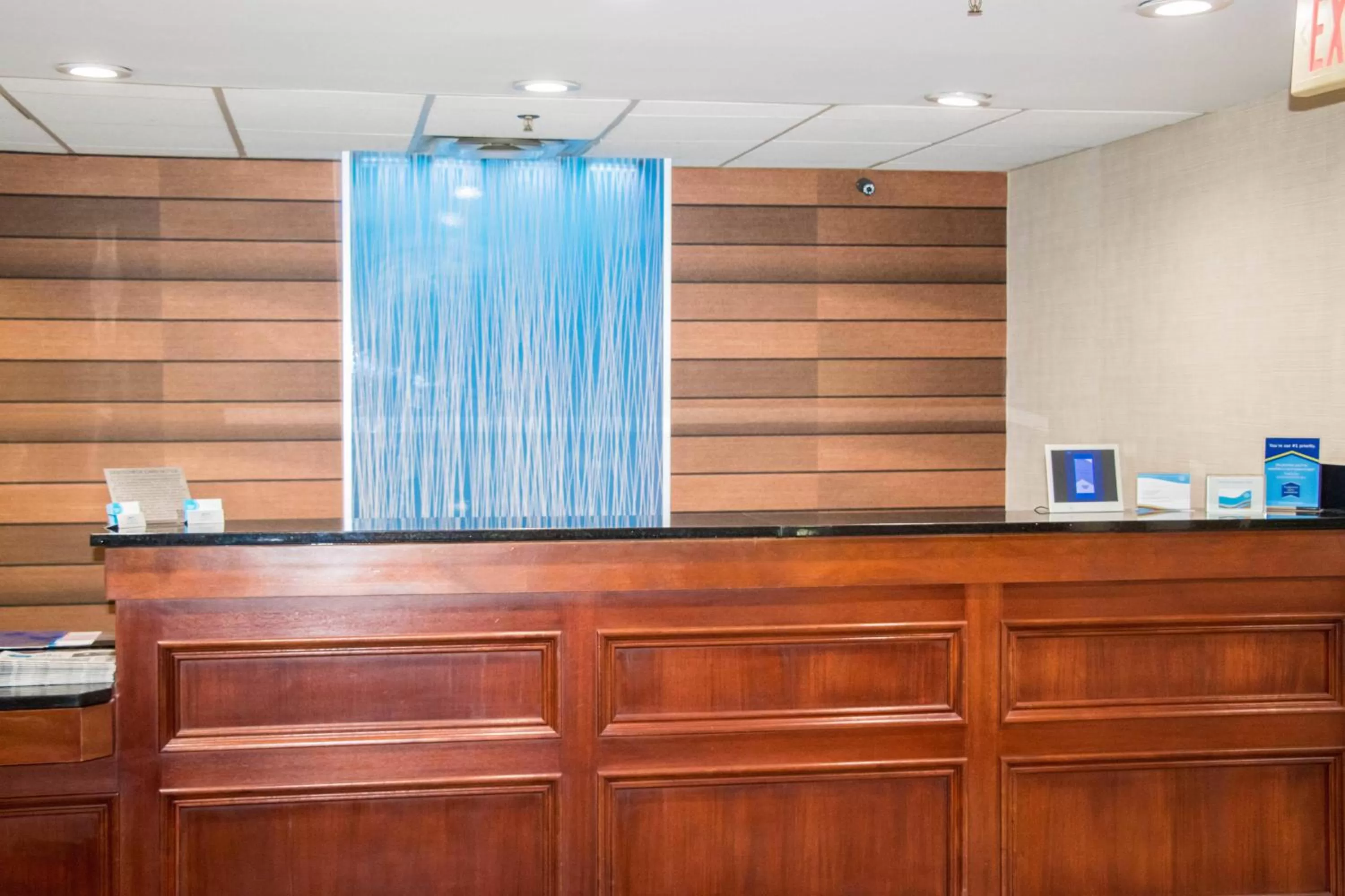 Lobby or reception in Comfort Inn & Suites Berea