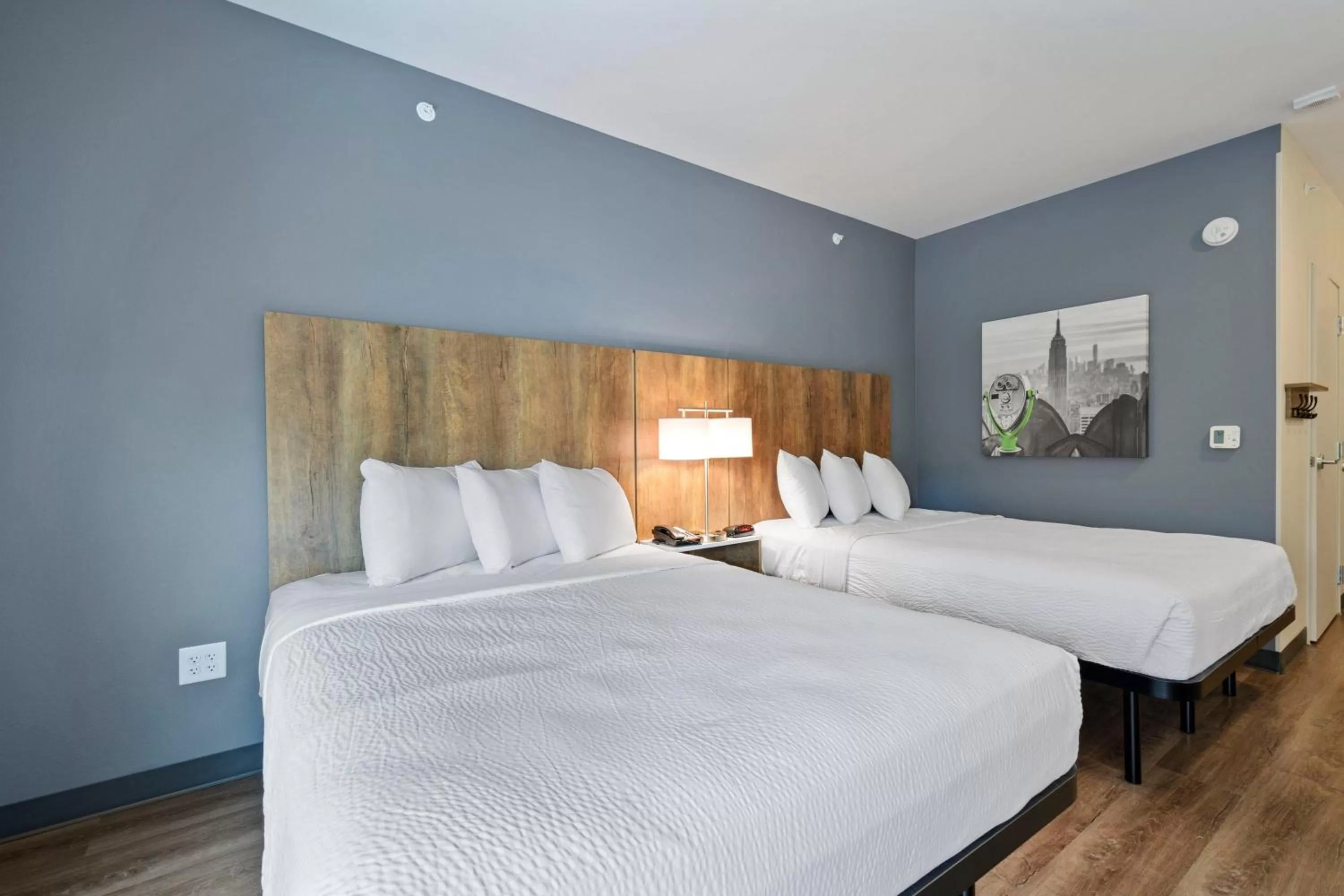 Bed in Extended Stay America Premier Suites - Austin - Austin Airport