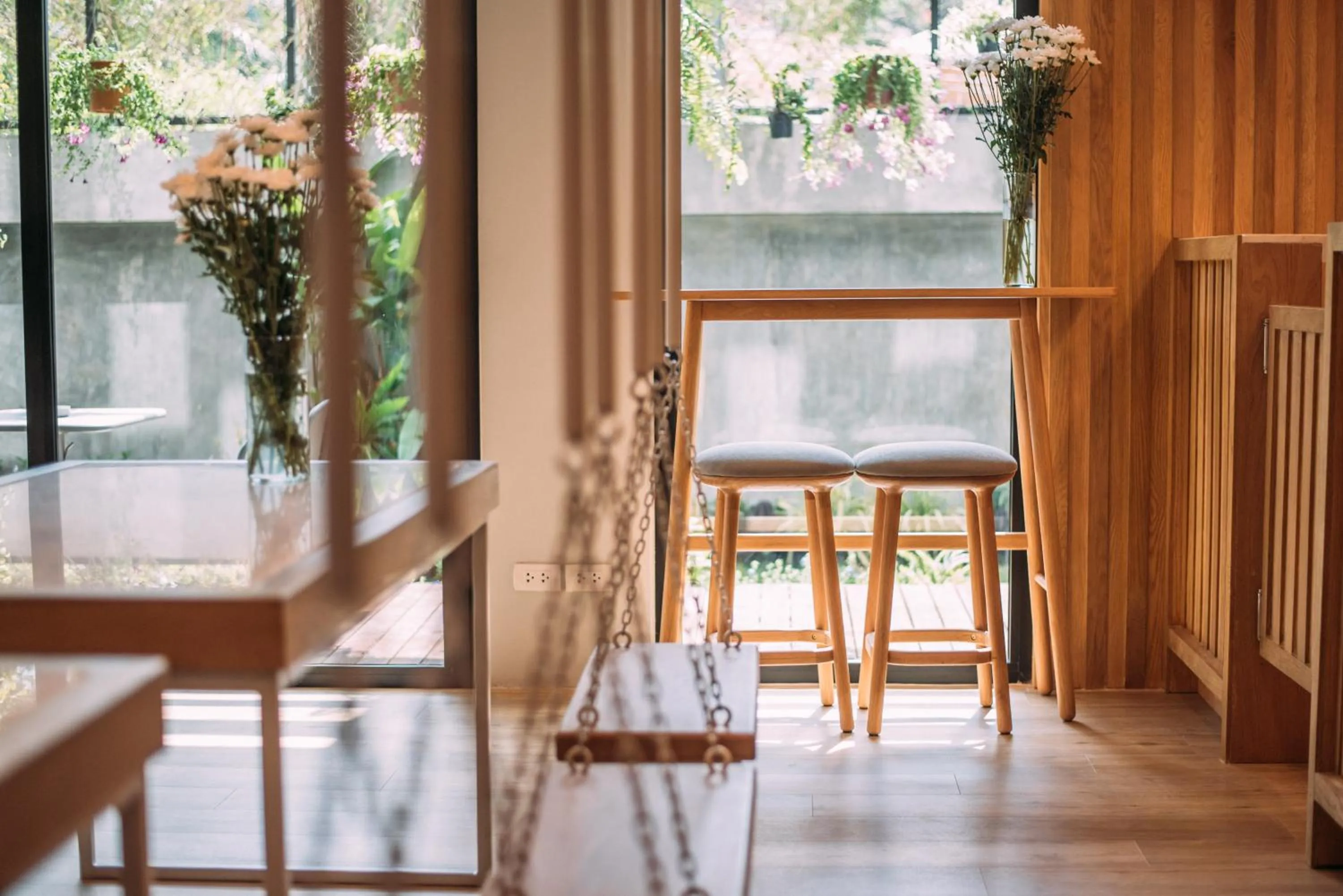 Coffee/tea facilities in Mii Hotel Srinakarin