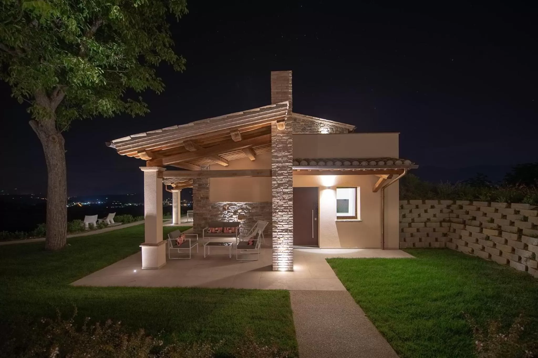 Facade/entrance, Property Building in Serre Alte Landscape Luxury Rooms