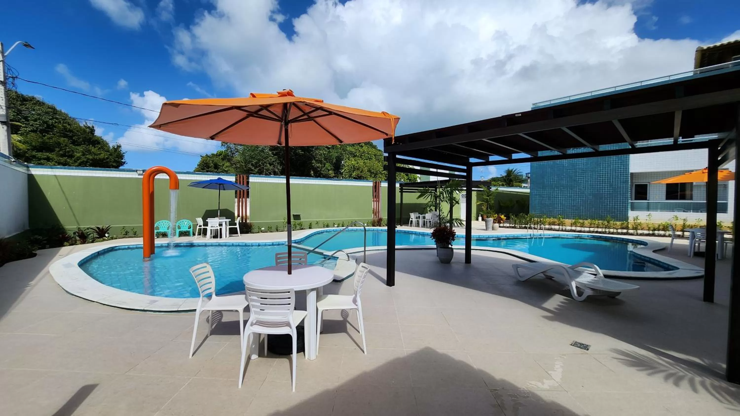 Pool view in Hotel Enseada dos Corais