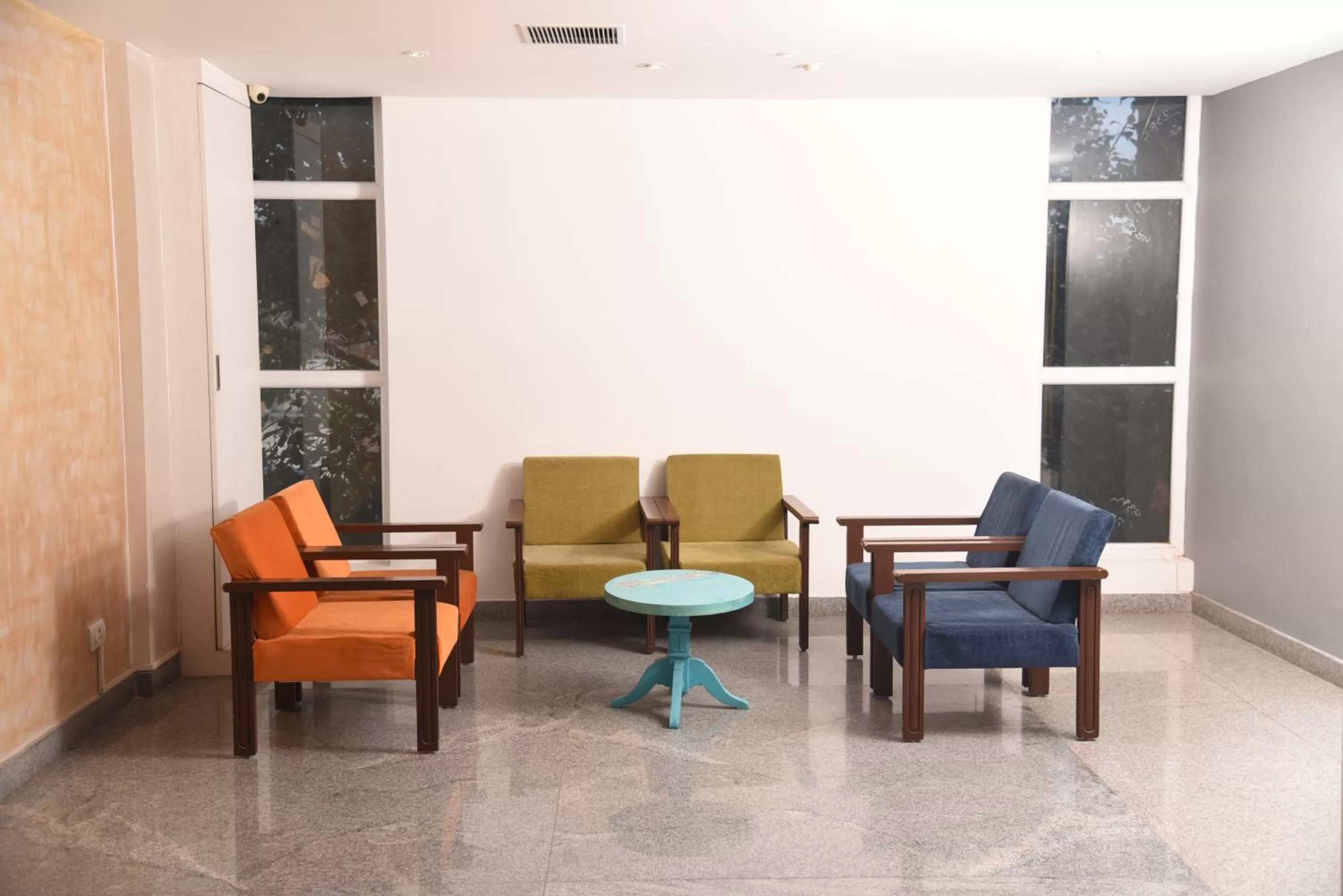 Living room, Seating Area in Hotel Sabareesh Park