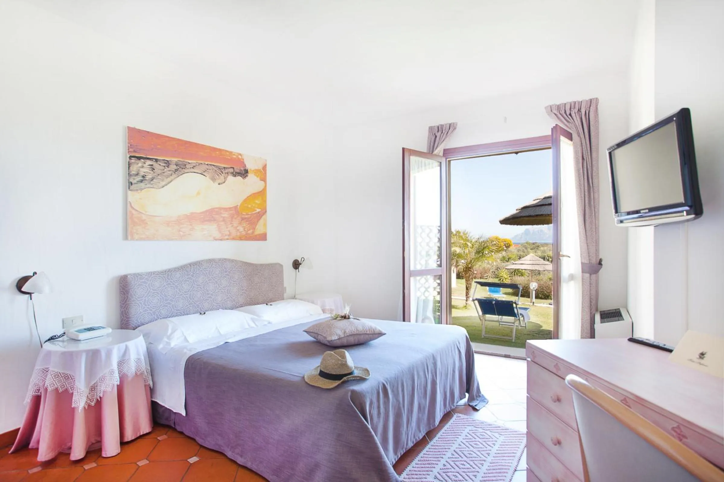 Photo of the whole room, Bed in Hotel Stefania Boutique Hotel by the Beach