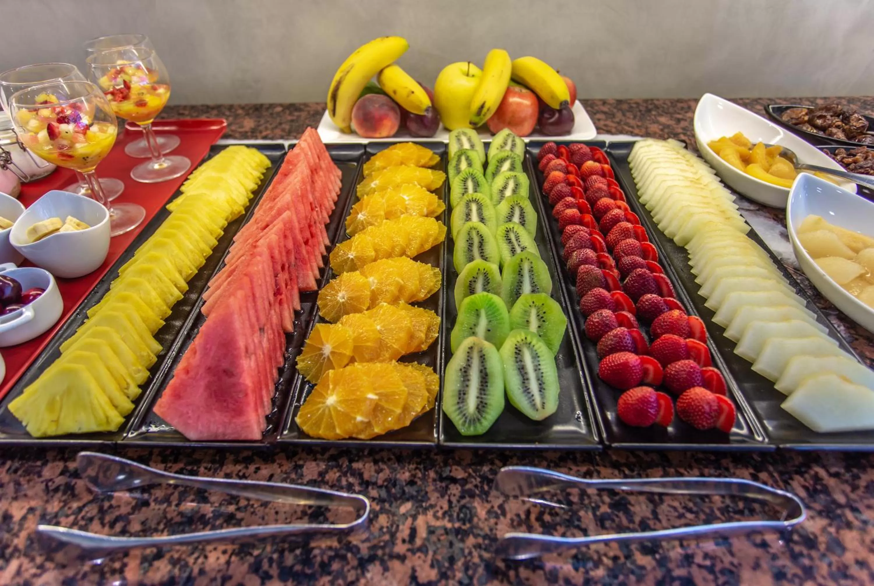 Buffet breakfast in Monte Triana