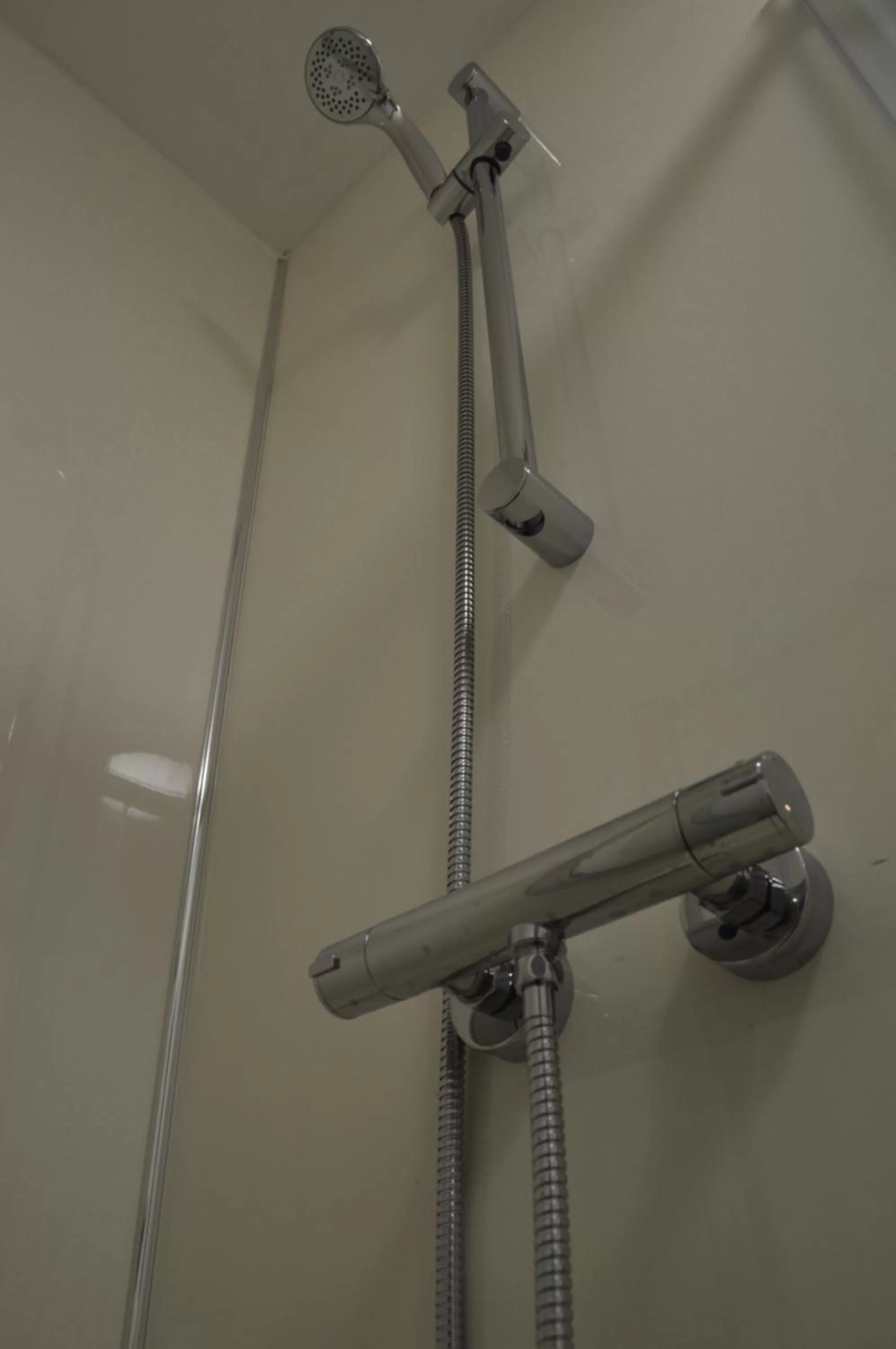 Shower in Bell Gate House