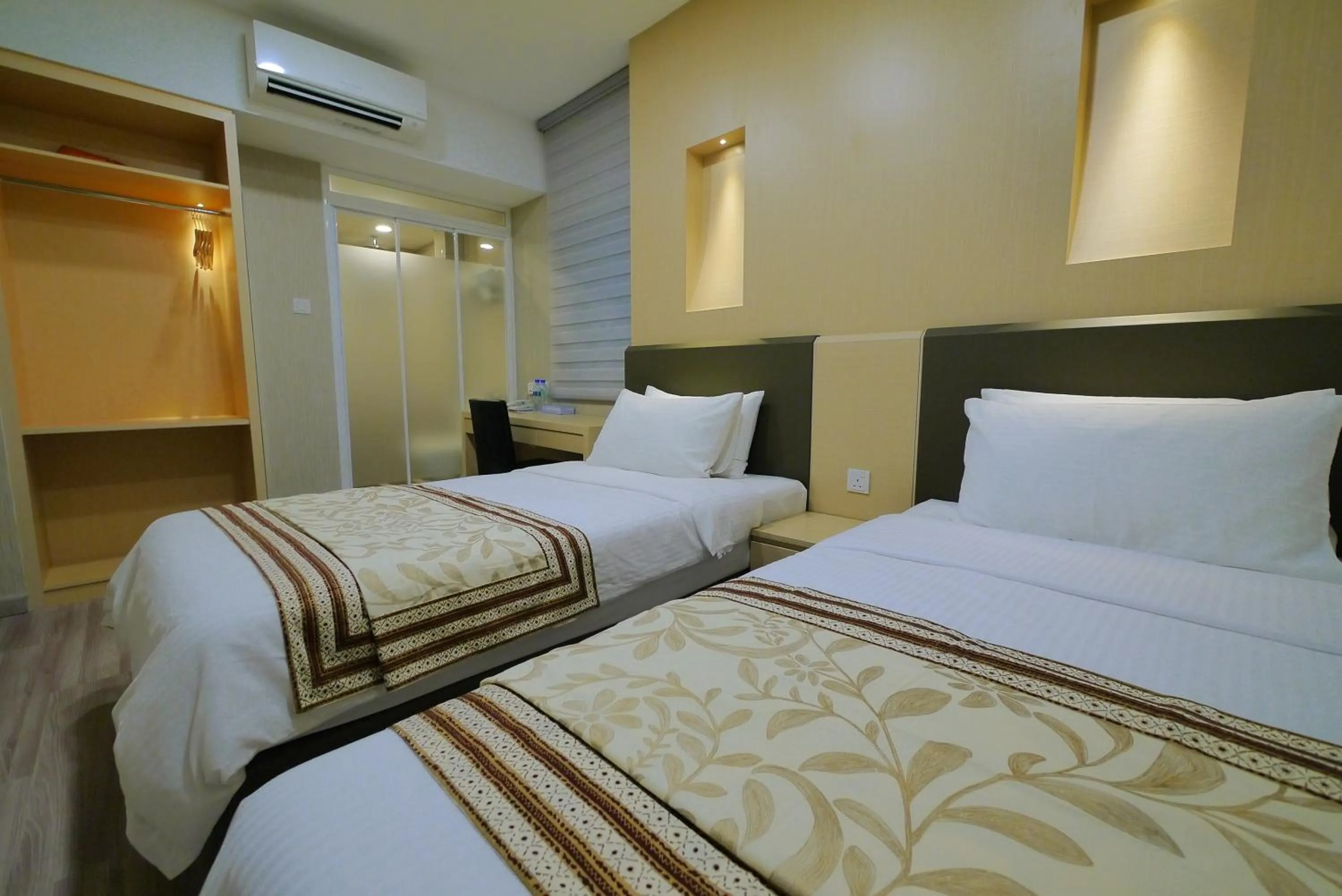 Photo of the whole room, Bed in 33 Boutique Hotel Bandar Sunway