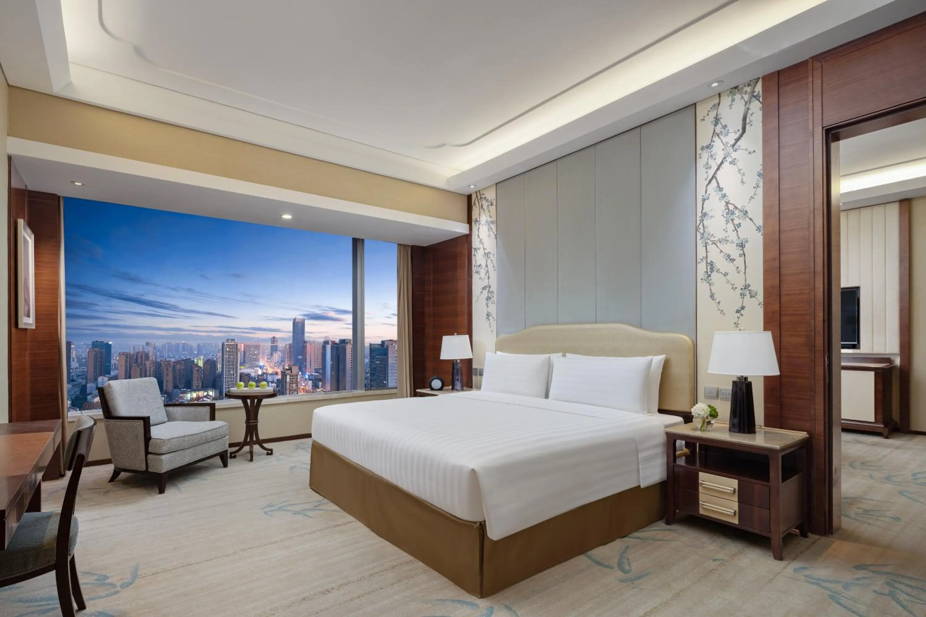 Bedroom, Bed in Shangri-La Hefei