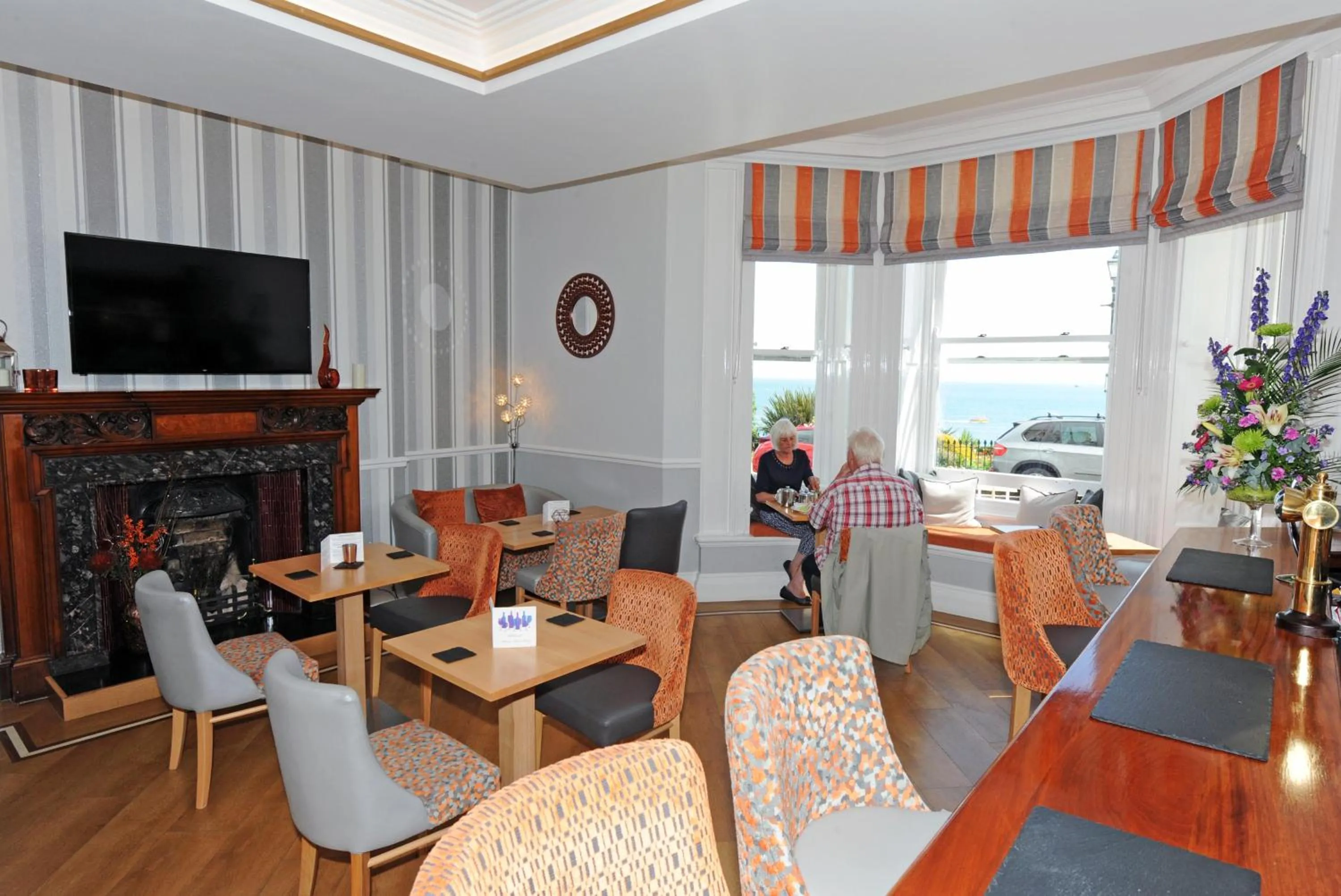 Lounge or bar in Atlantic Hotel