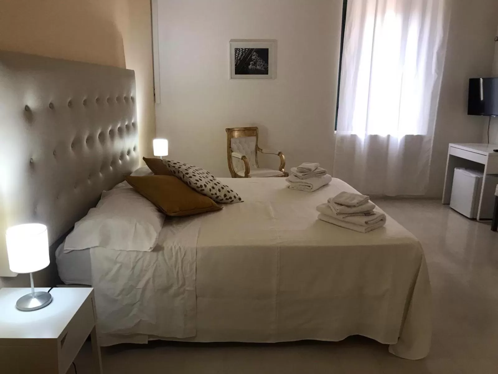 Bed in Landolina Palace Hotel